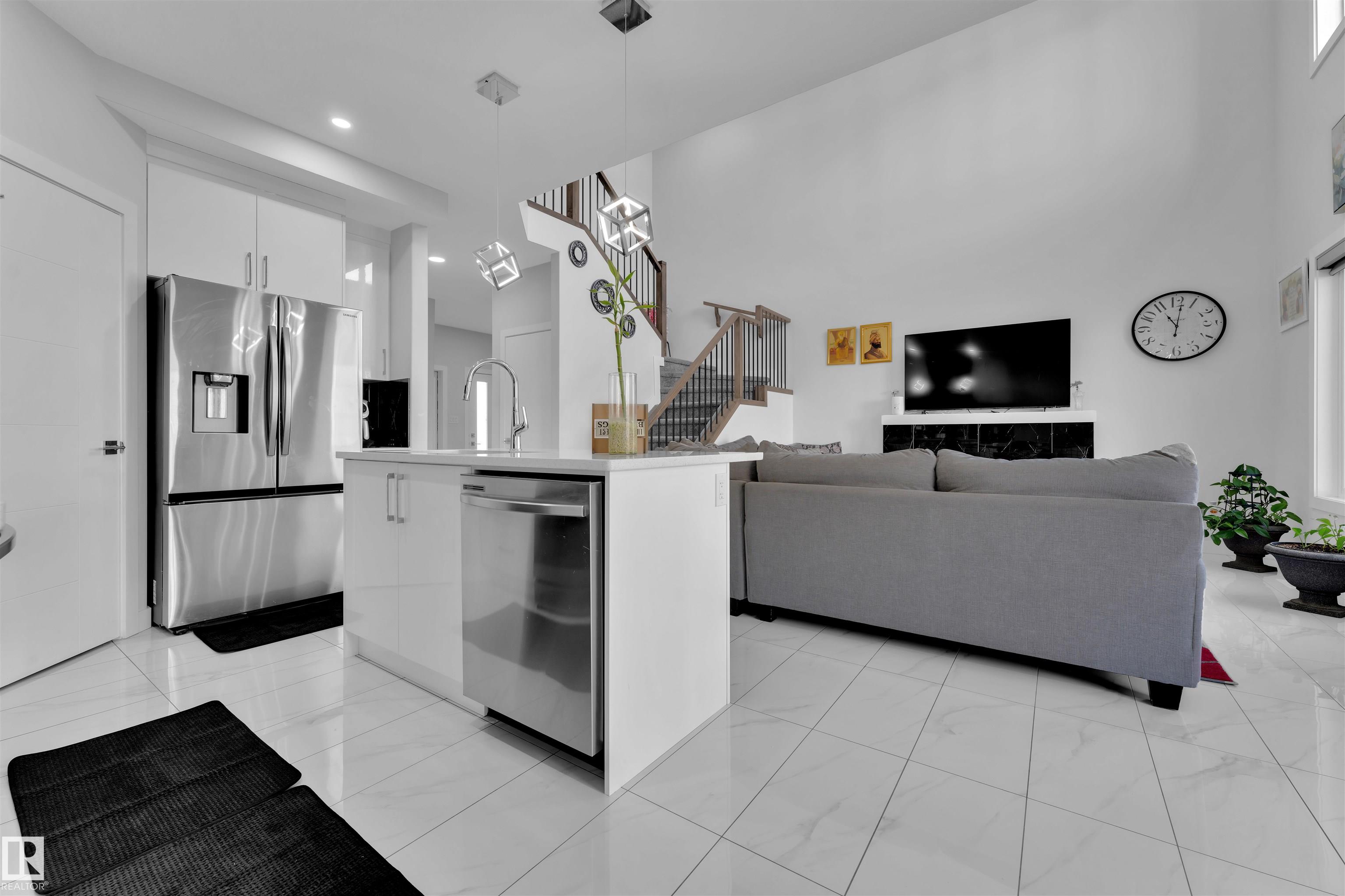 Photo 14 at 3704 41 Avenue, Azur, Beaumont