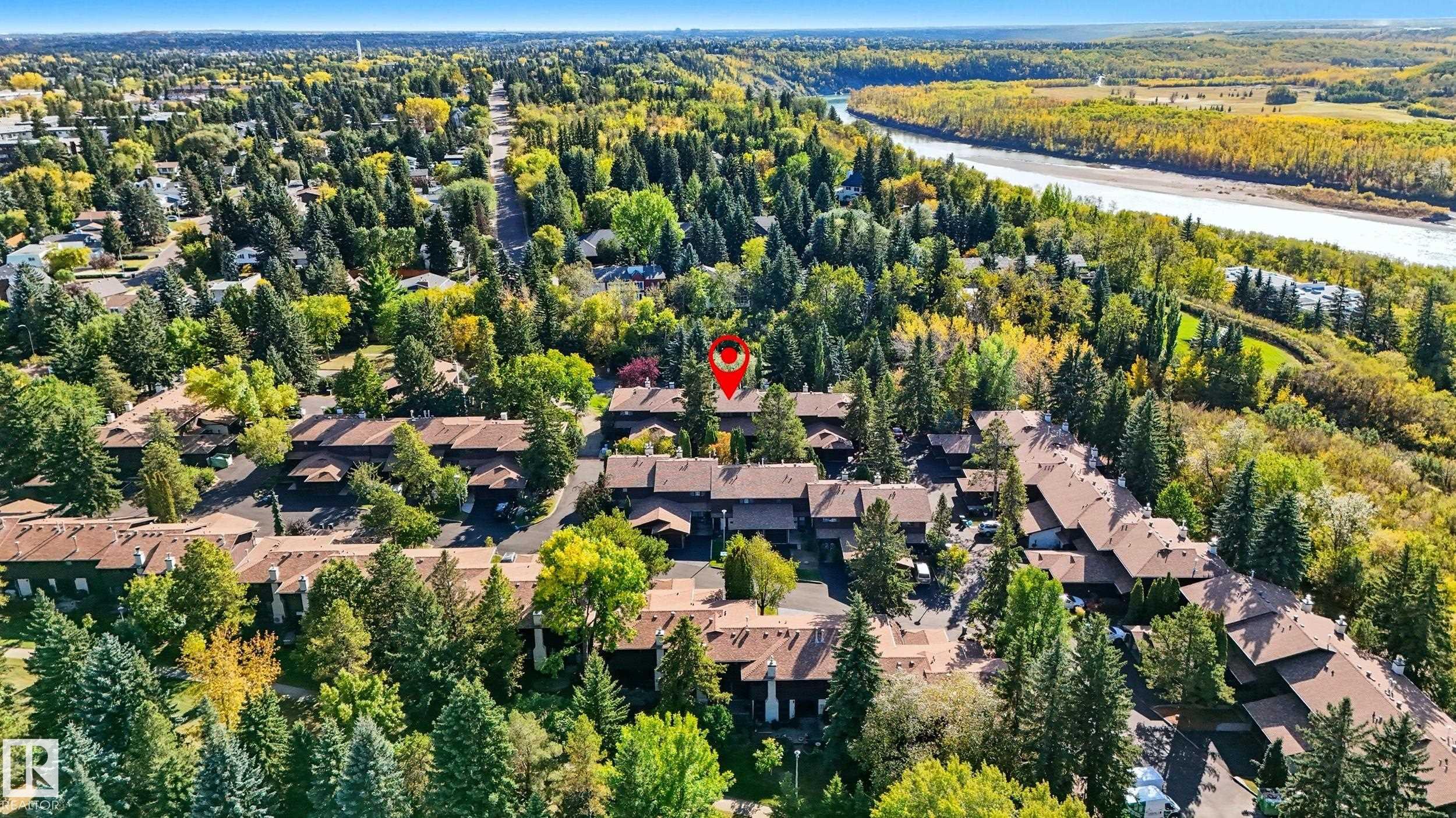 http://cdnparap120.paragonrels.com/ParagonImages/Property/p12/RAE/225372579/1/0/0/72d71b029da818f5a0169f5d497a66ef/1/78c0de75124d0066107c846184aa1b52/225372579-faaf4a40-d56b-44c8-9246-cd332e1a8e29.JPG