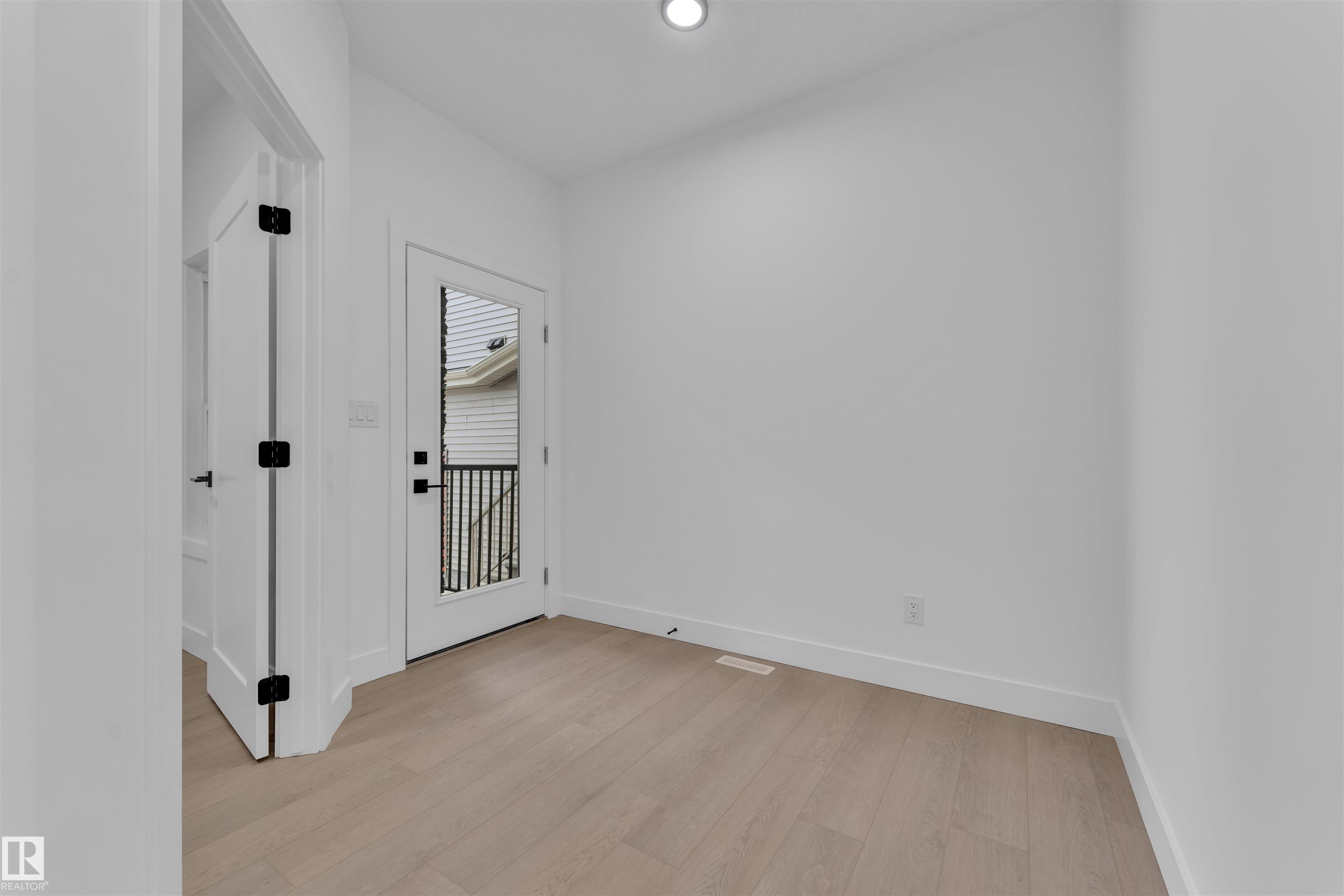 Photo 8 at 188 Munn Way, Meadowview Park, Leduc