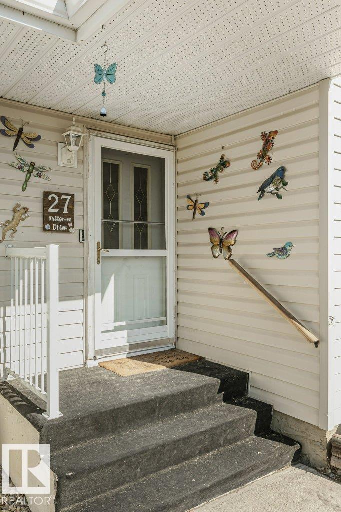 Photo 3 at 27 Millgrove Drive, Millgrove, Spruce Grove