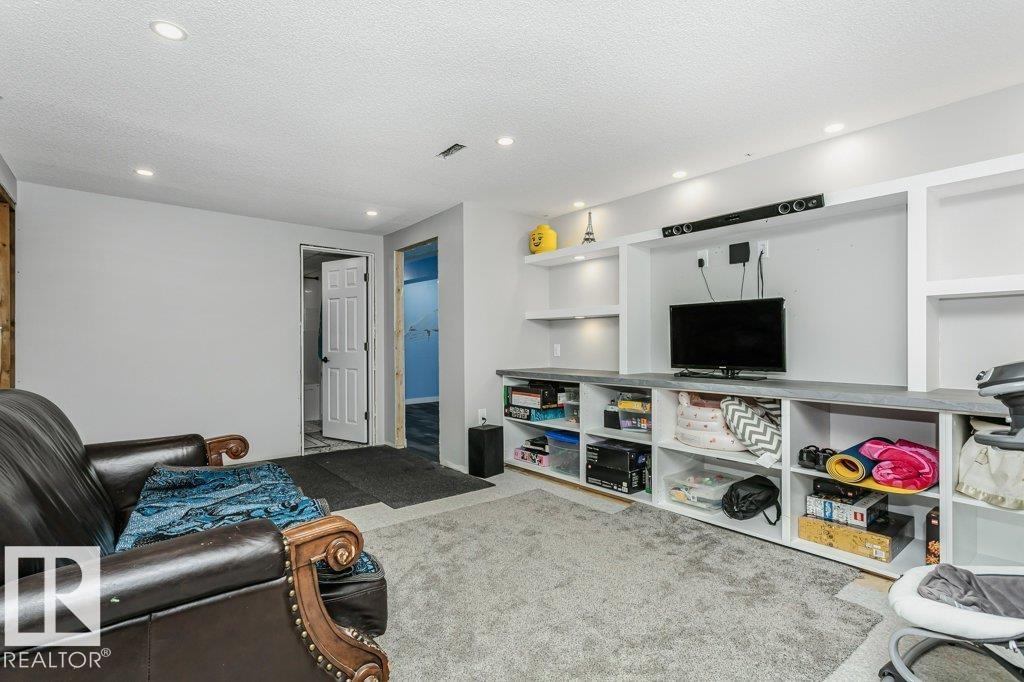 Photo 27 at 27 Millgrove Drive, Millgrove, Spruce Grove