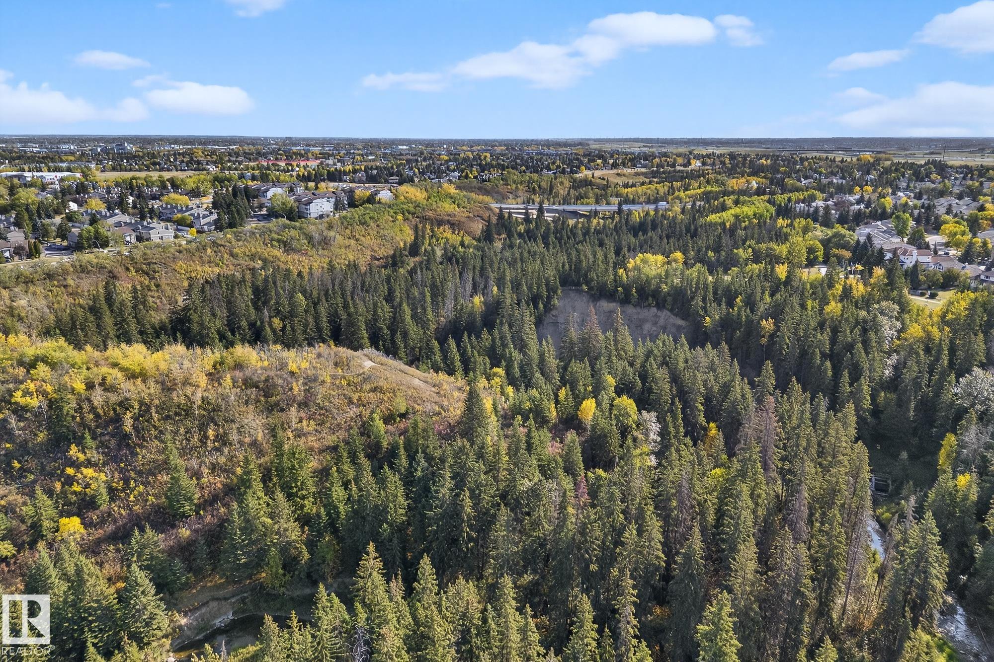 http://cdnparap120.paragonrels.com/ParagonImages/Property/p12/RAE/225372608/7/0/0/ff420cdfff1d2dbce69e22f1c8eef39e/1/bbb7018d966cbb724d399b132910347b/225372608-b59bc62f-a139-4f85-9d1f-0351465c12f0.JPG
