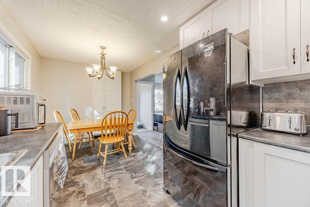 Photo 14 at 44 Wellington Crescent, Woodhaven, Spruce Grove