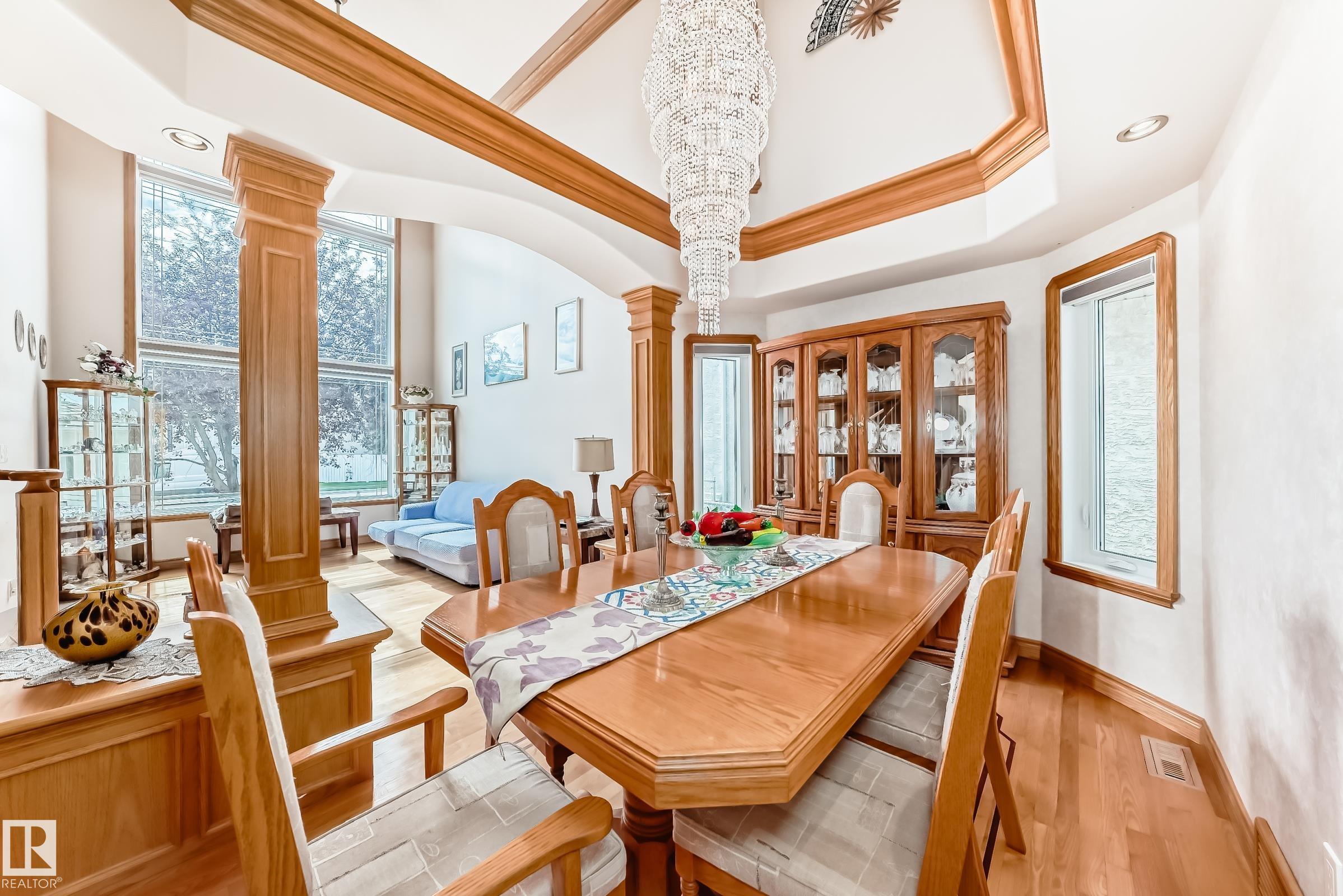 Photo 10 at 619 Kulway Place NW, Kiniski Gardens, Edmonton