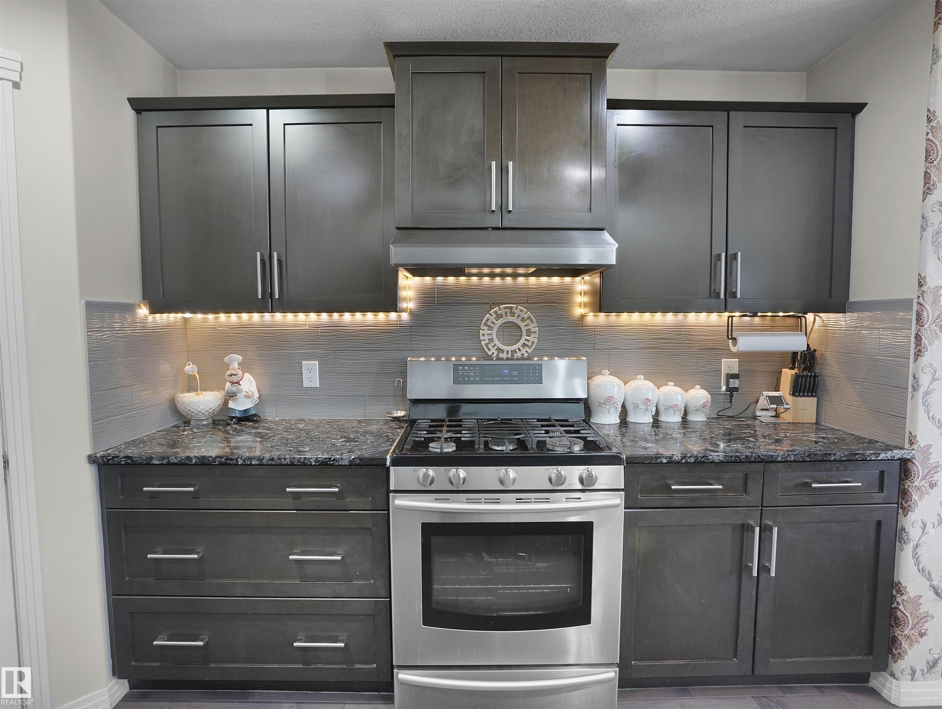 Photo 22 at 110 Rue Montalet, Dansereau Meadows, Beaumont