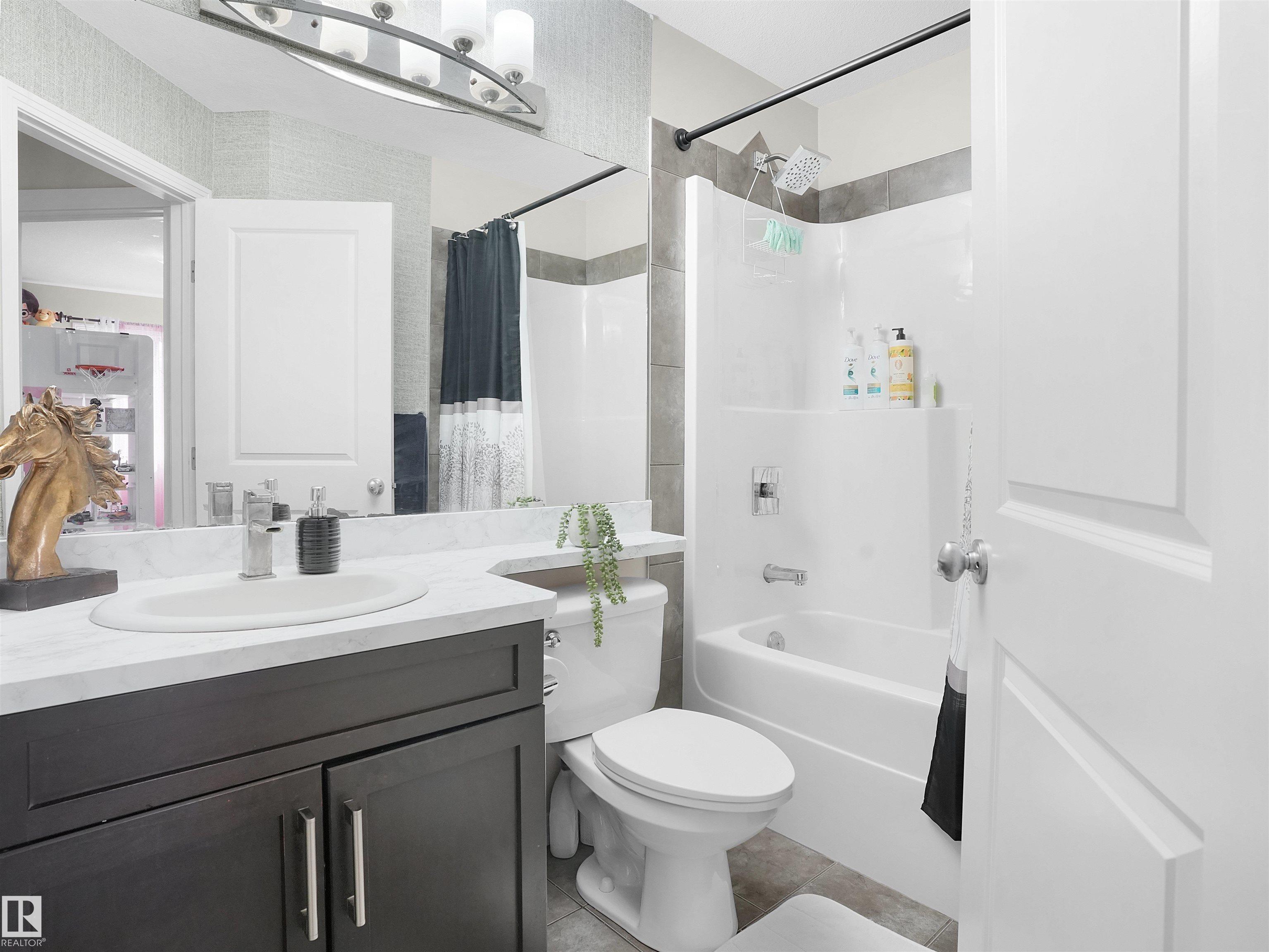 Photo 37 at 110 Rue Montalet, Dansereau Meadows, Beaumont