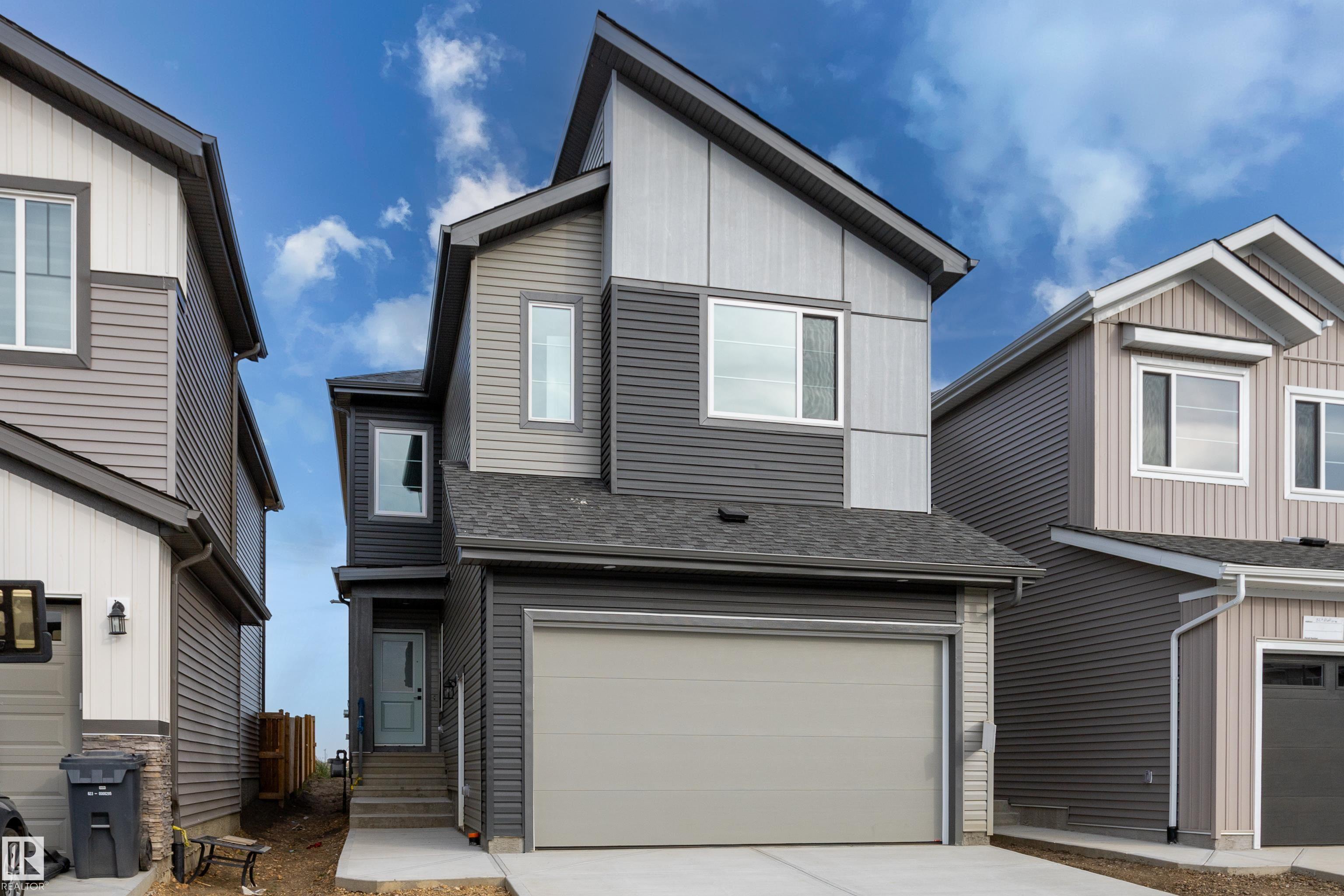 Photo 3 at 325 Bluff Cove, Black Stone, Leduc