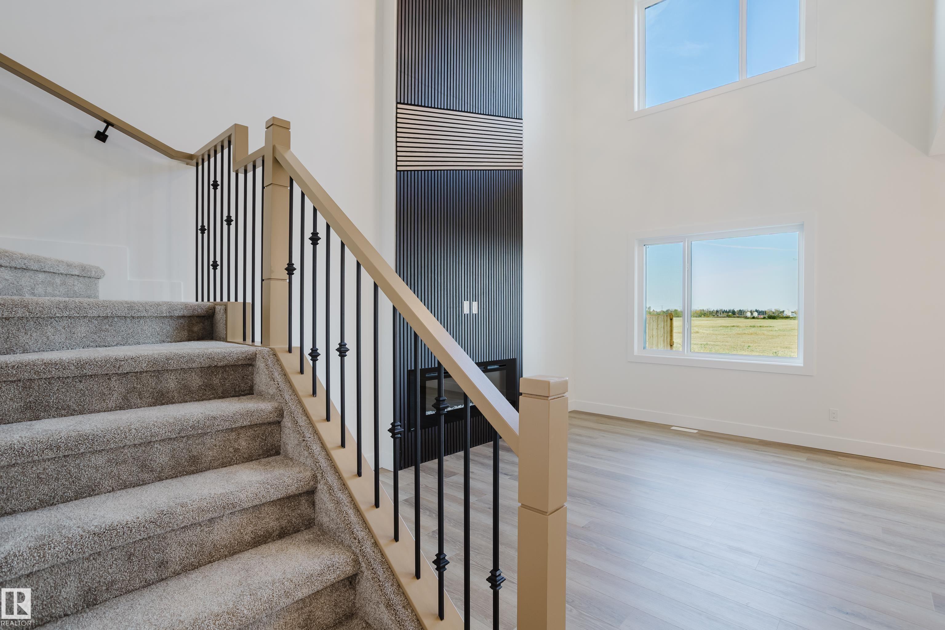 Photo 24 at 325 Bluff Cove, Black Stone, Leduc