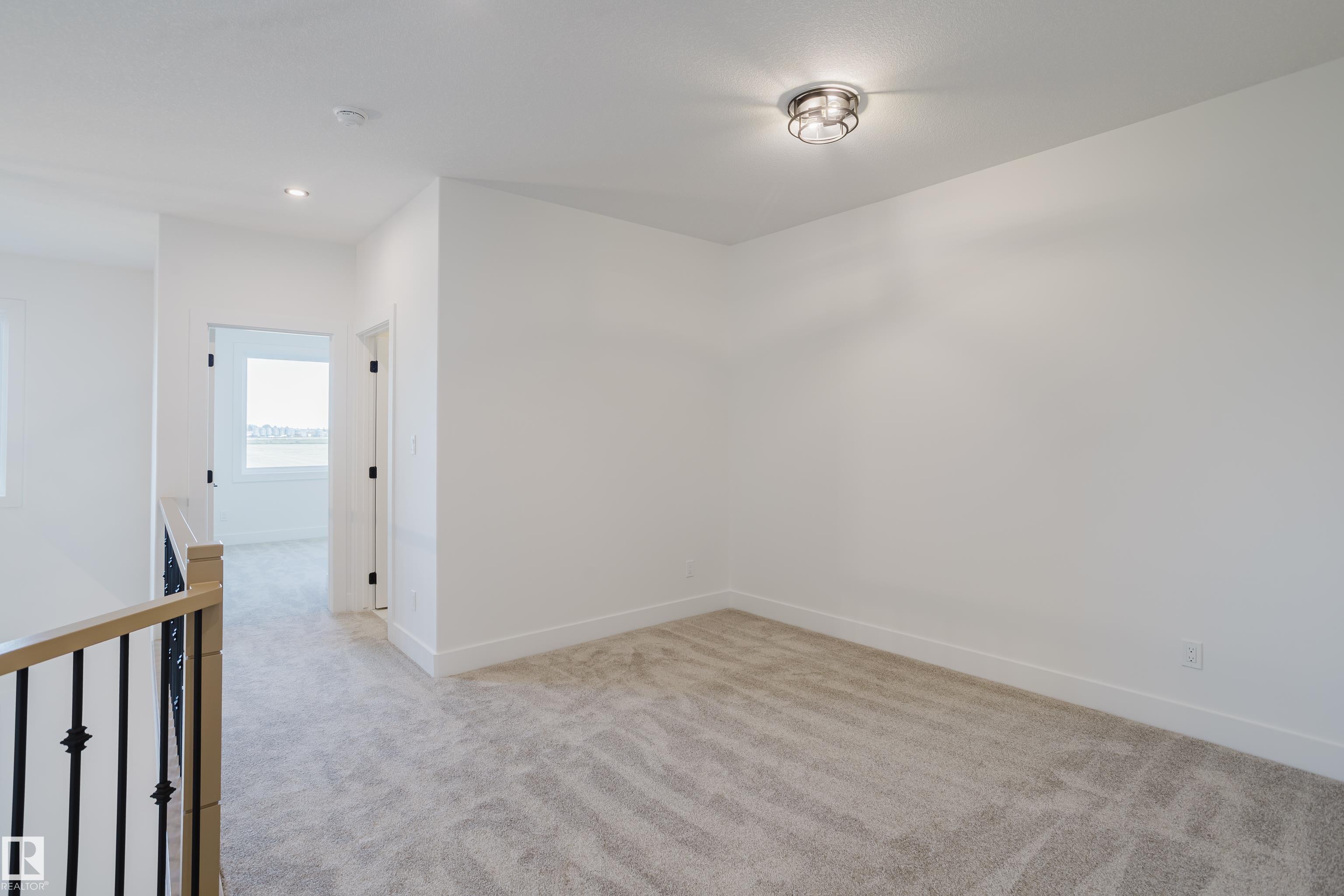 Photo 28 at 325 Bluff Cove, Black Stone, Leduc