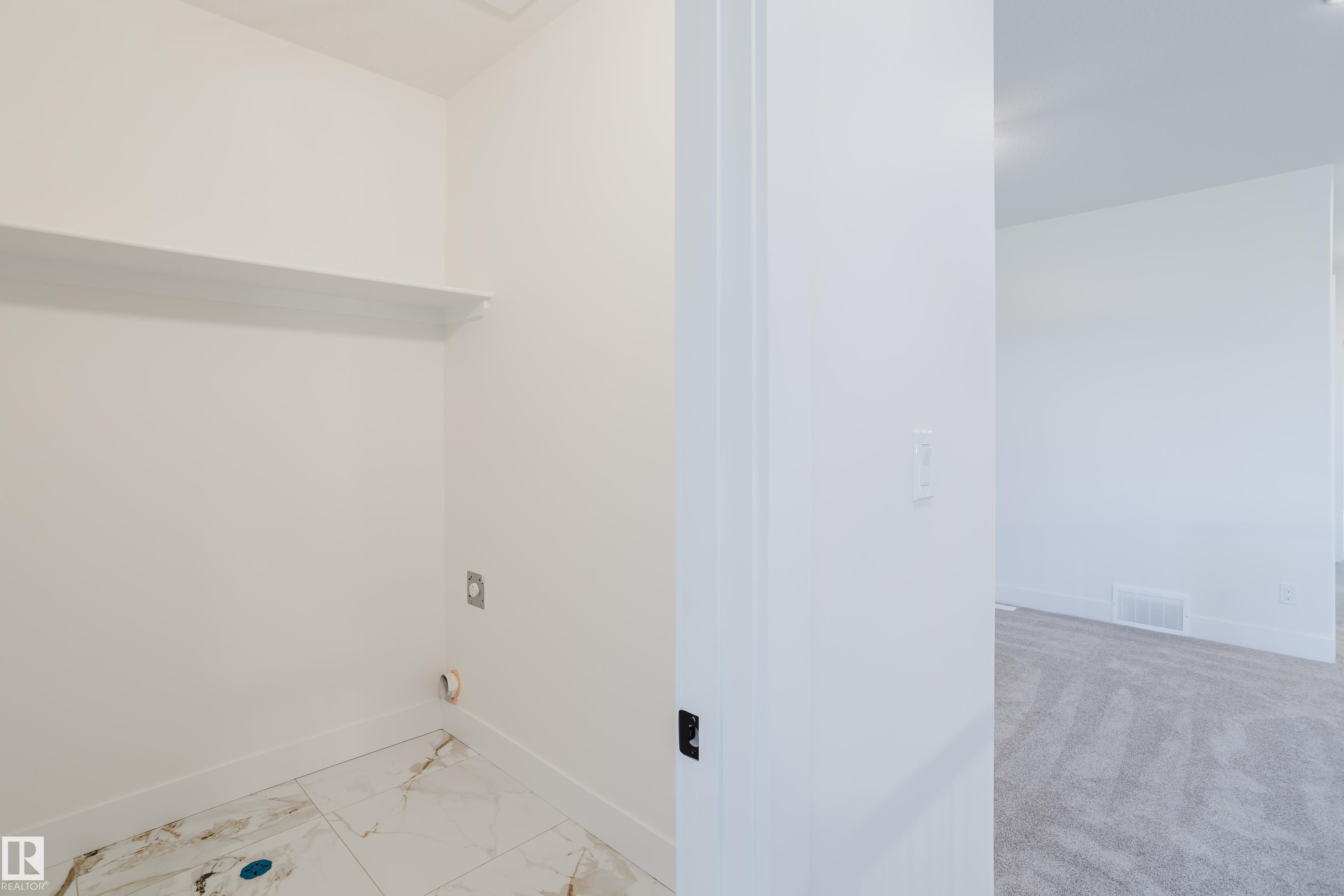 Photo 31 at 325 Bluff Cove, Black Stone, Leduc