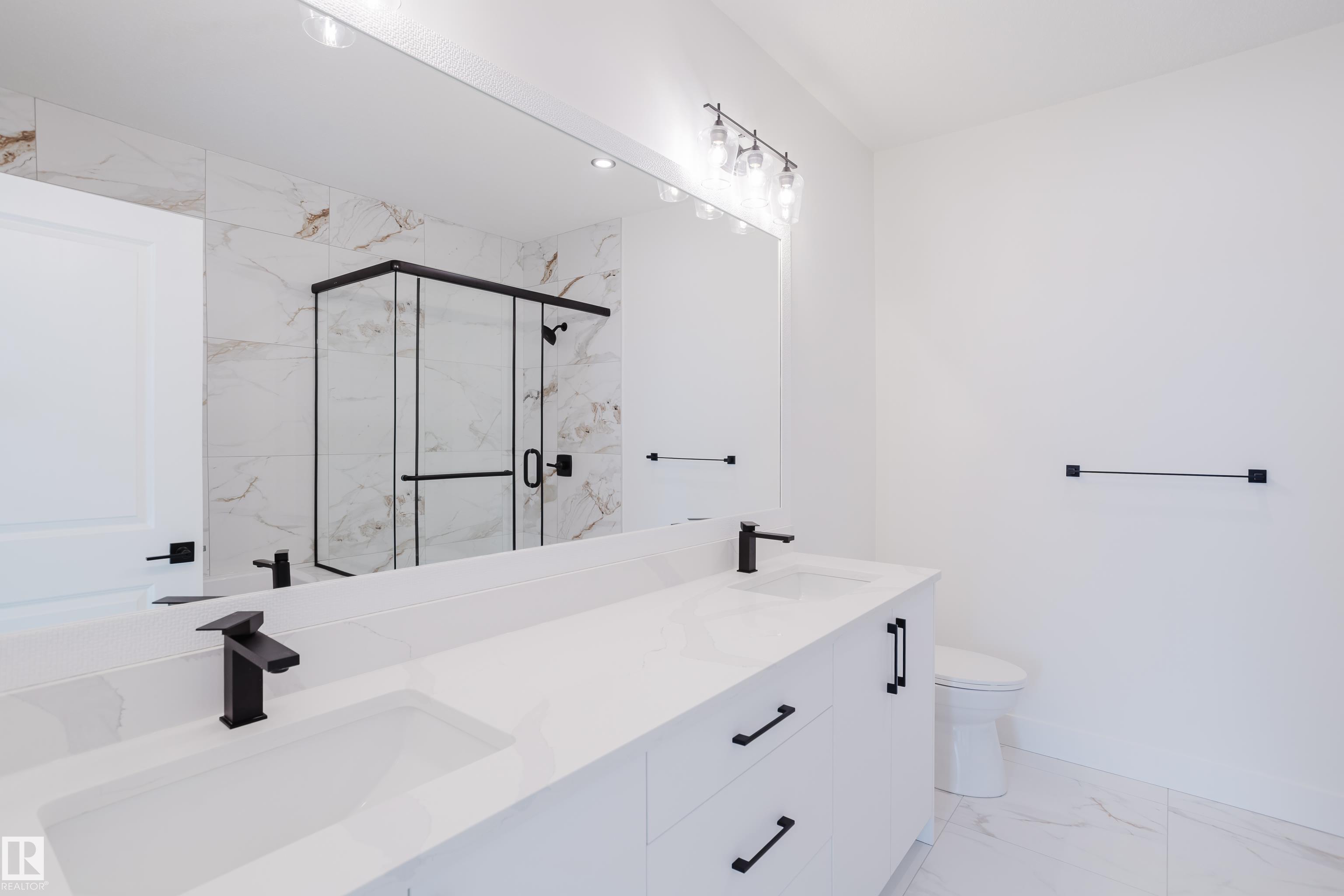 Photo 41 at 325 Bluff Cove, Black Stone, Leduc