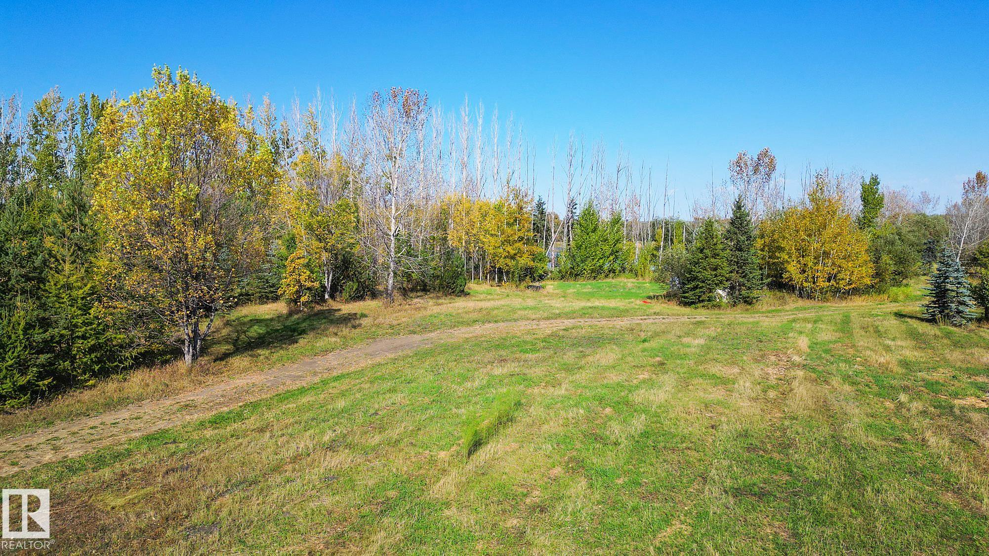 Photo 14 at 1020 Highway 16, None, Rural Parkland County