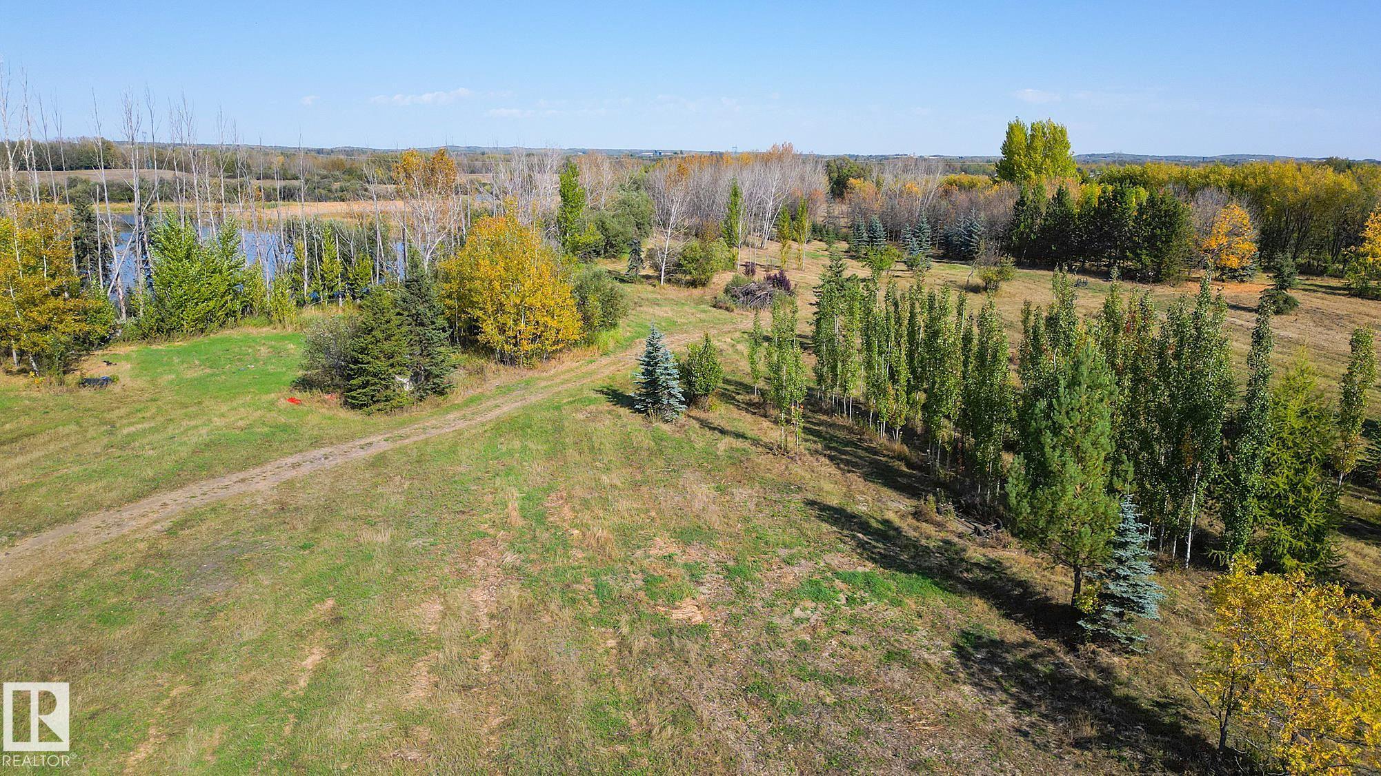 Photo 16 at 1020 Highway 16, None, Rural Parkland County