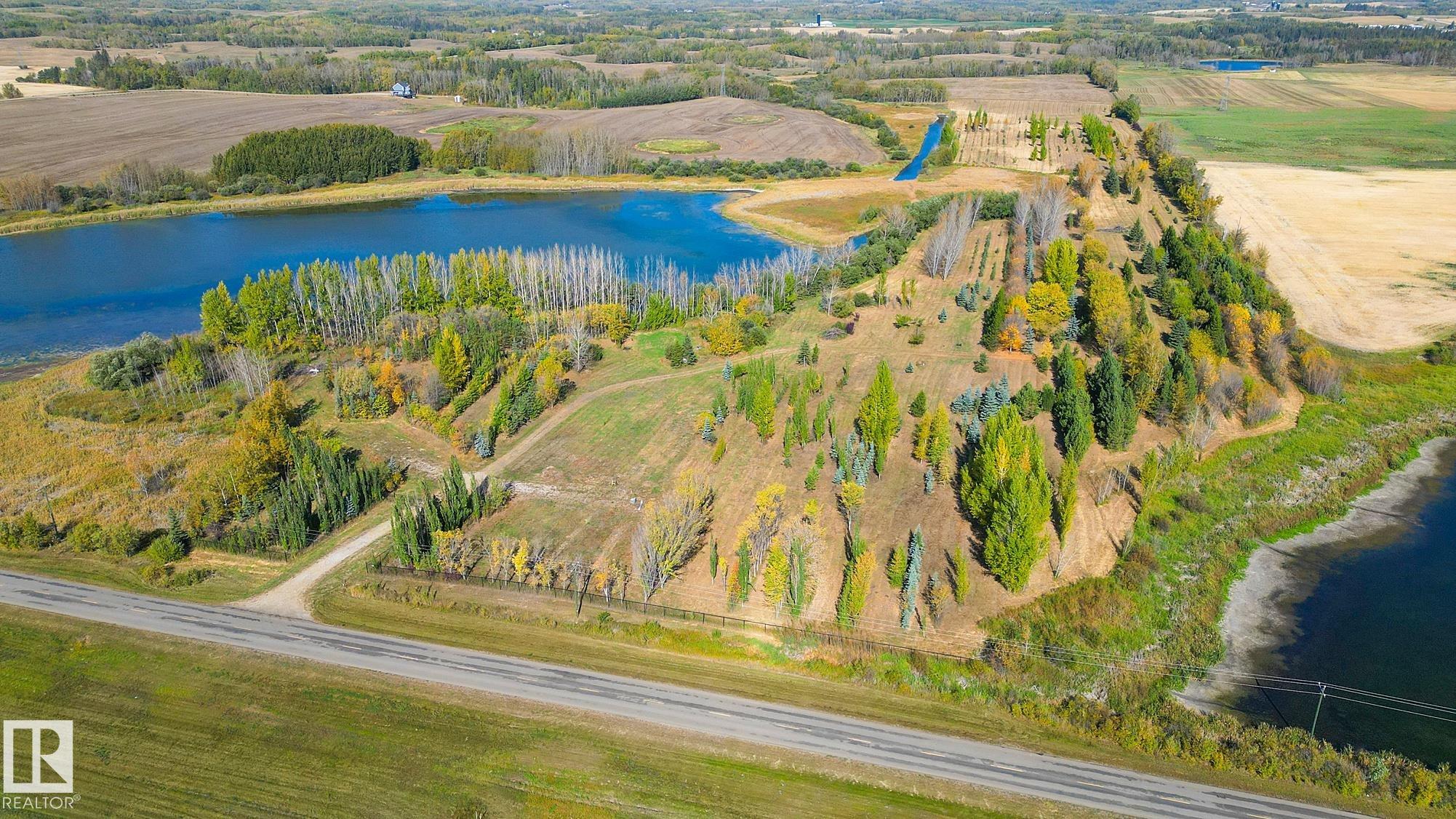 Photo 37 at 1020 Highway 16, None, Rural Parkland County