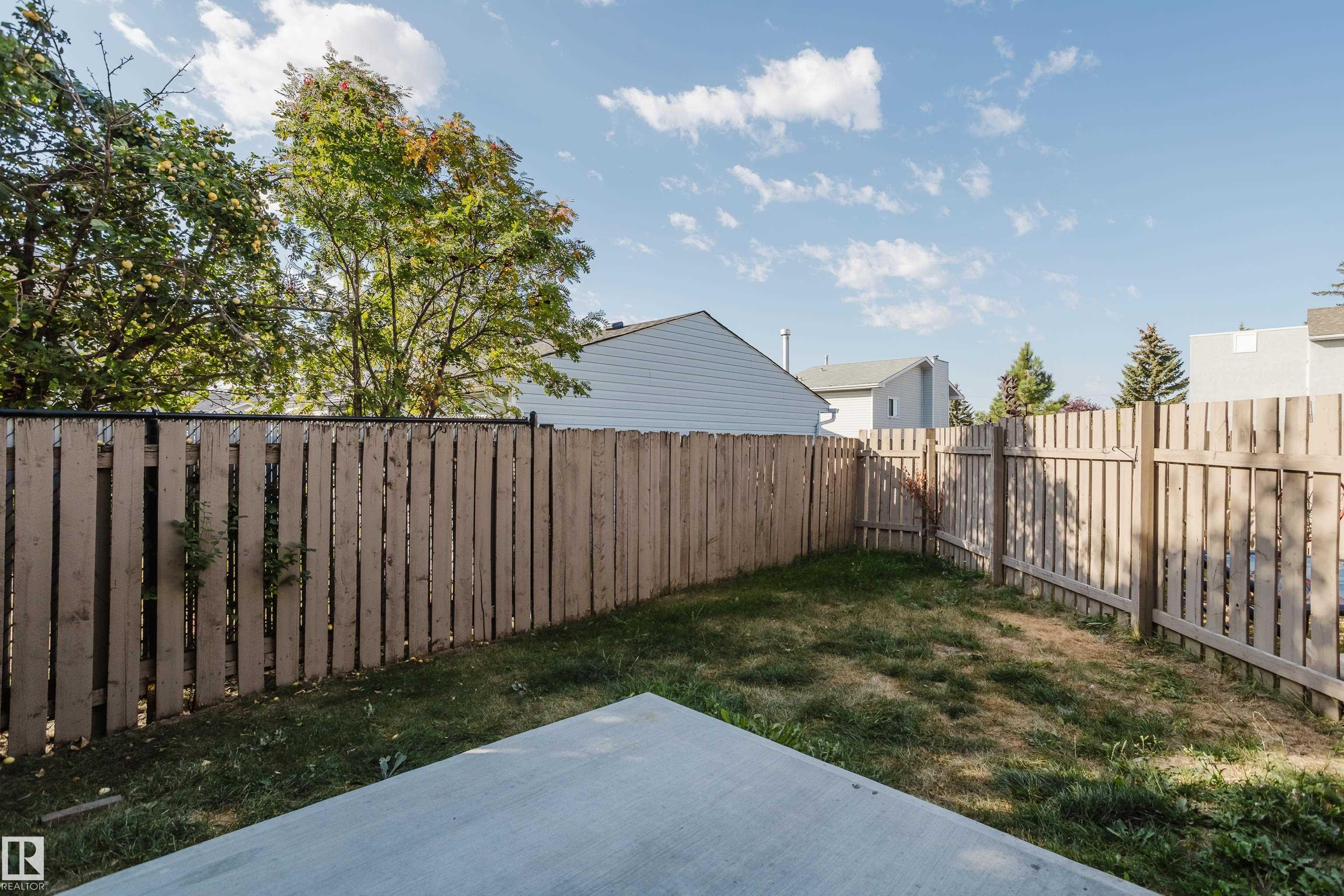 Photo 26 at 17723 95 Street NW, Lago Lindo, Edmonton