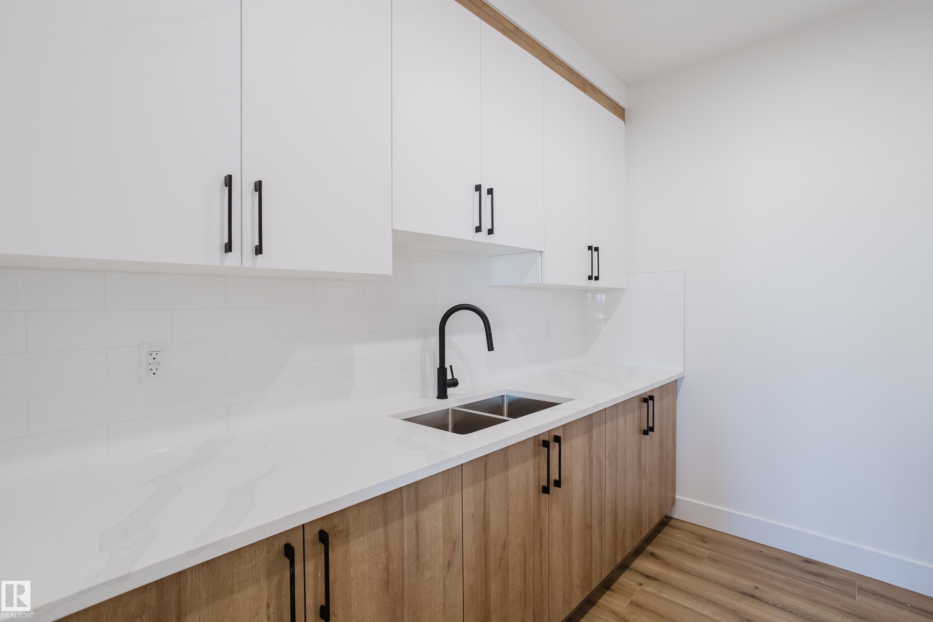 Photo 22 at 331 Bluff Cove, Black Stone, Leduc