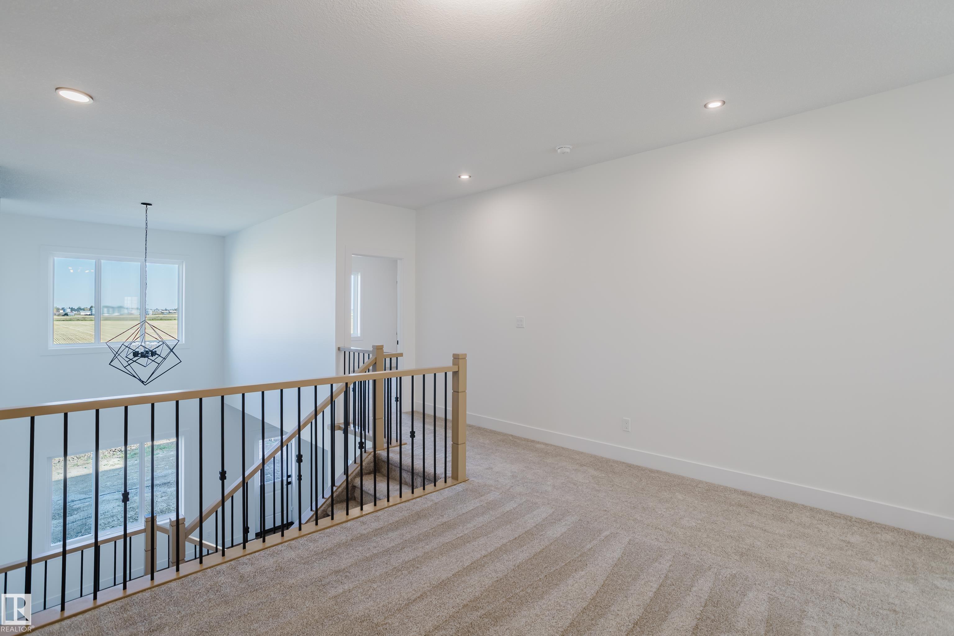 Photo 33 at 331 Bluff Cove, Black Stone, Leduc