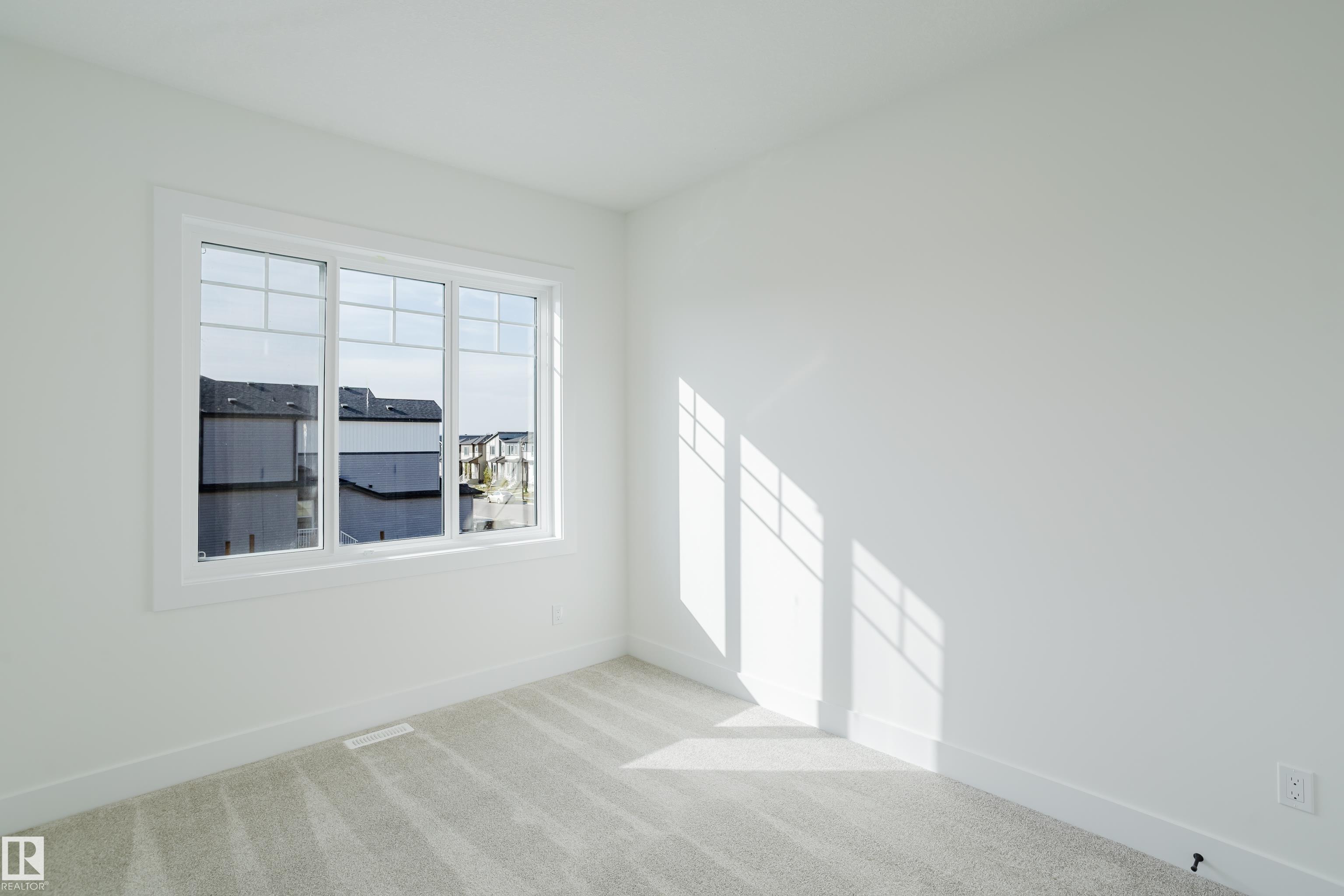 Photo 42 at 331 Bluff Cove, Black Stone, Leduc