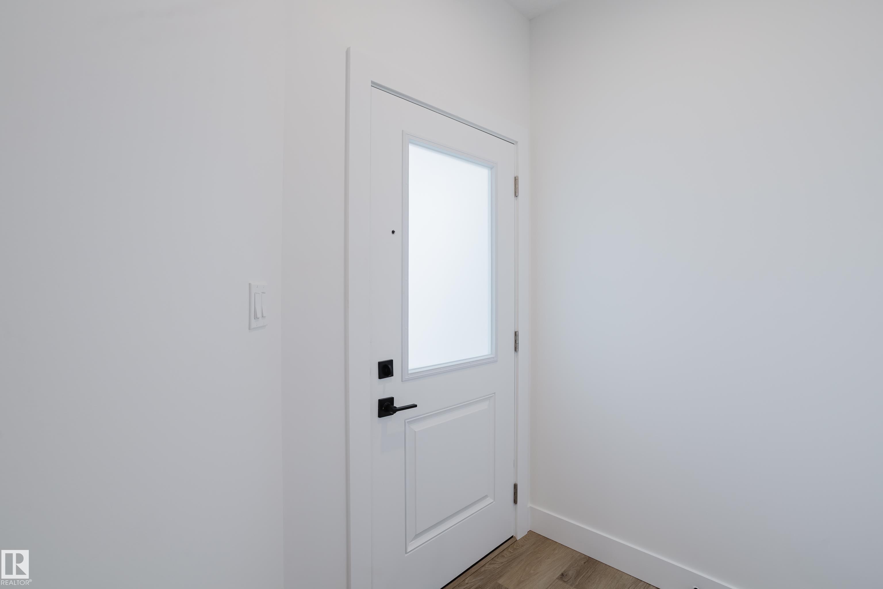 Photo 47 at 331 Bluff Cove, Black Stone, Leduc