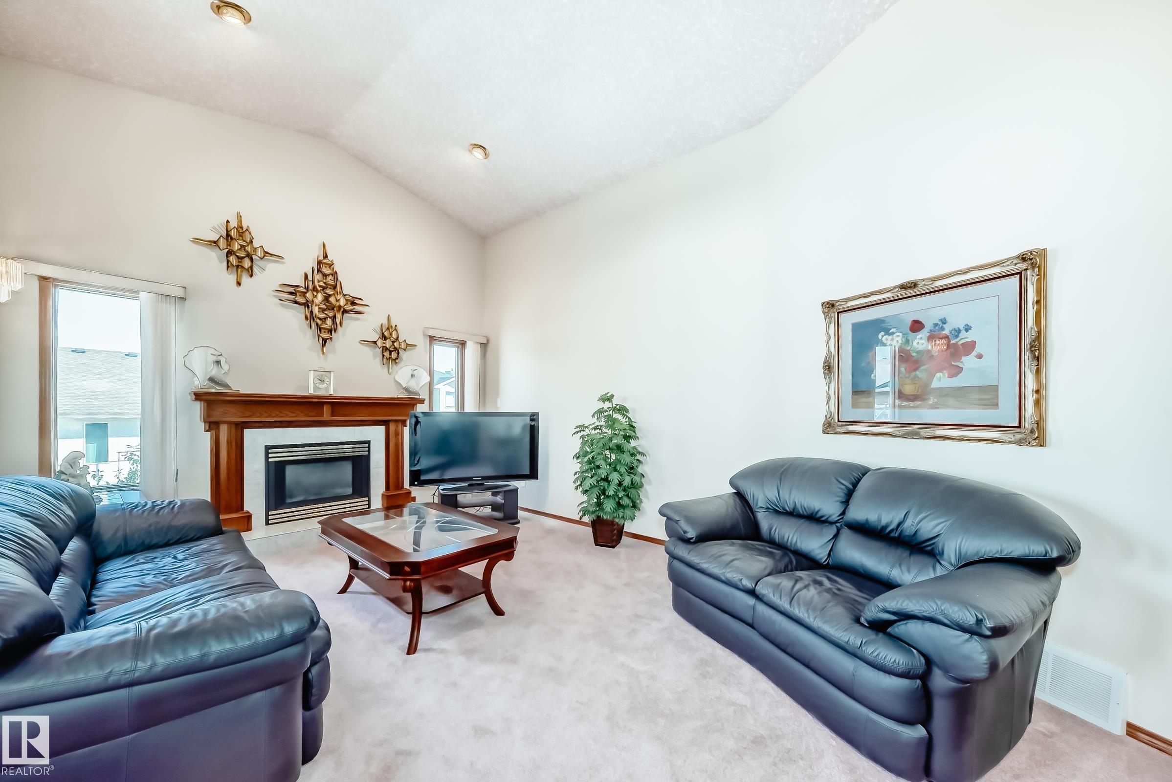 Photo 18 at 16135 56 Street NW, Hollick-Kenyon, Edmonton