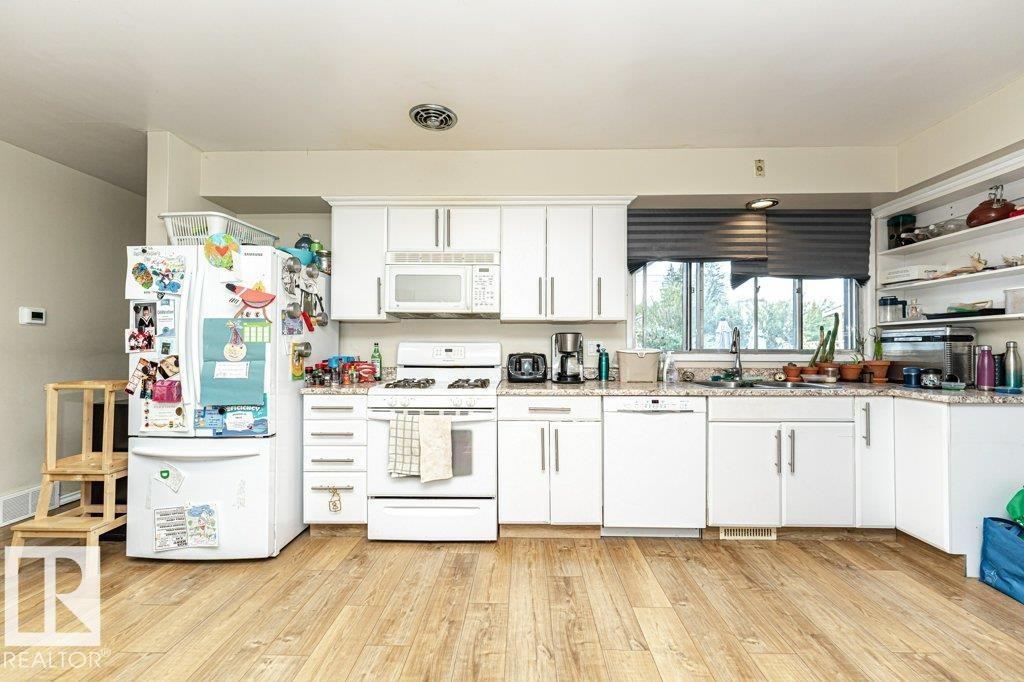 Photo 12 at 8539 Connors Road NW, Bonnie Doon, Edmonton