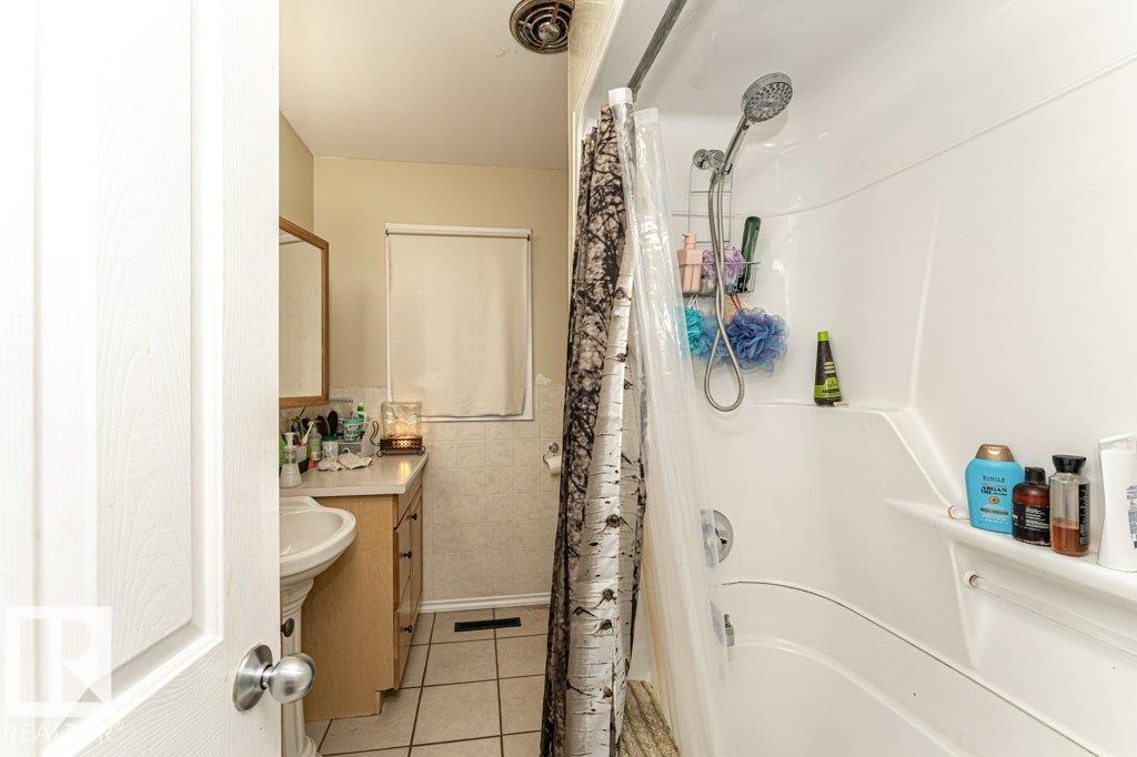Photo 17 at 8539 Connors Road NW, Bonnie Doon, Edmonton