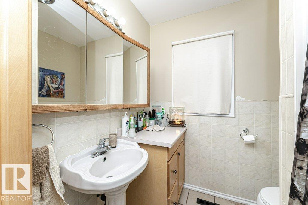 Photo 18 at 8539 Connors Road NW, Bonnie Doon, Edmonton