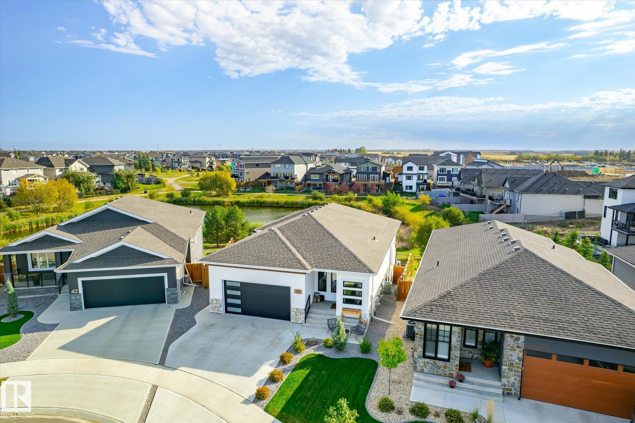 Photo 2 at 46 Hummingbird Crescent, South Fort, Fort Saskatchewan