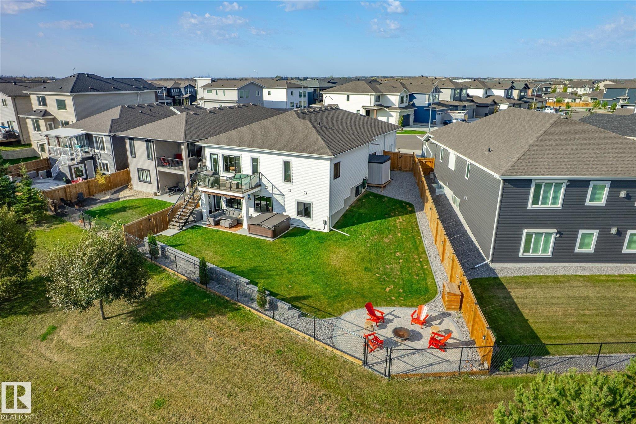 Photo 5 at 46 Hummingbird Crescent, South Fort, Fort Saskatchewan