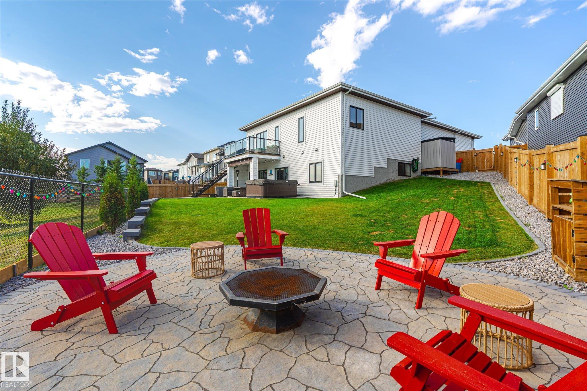 Photo 6 at 46 Hummingbird Crescent, South Fort, Fort Saskatchewan