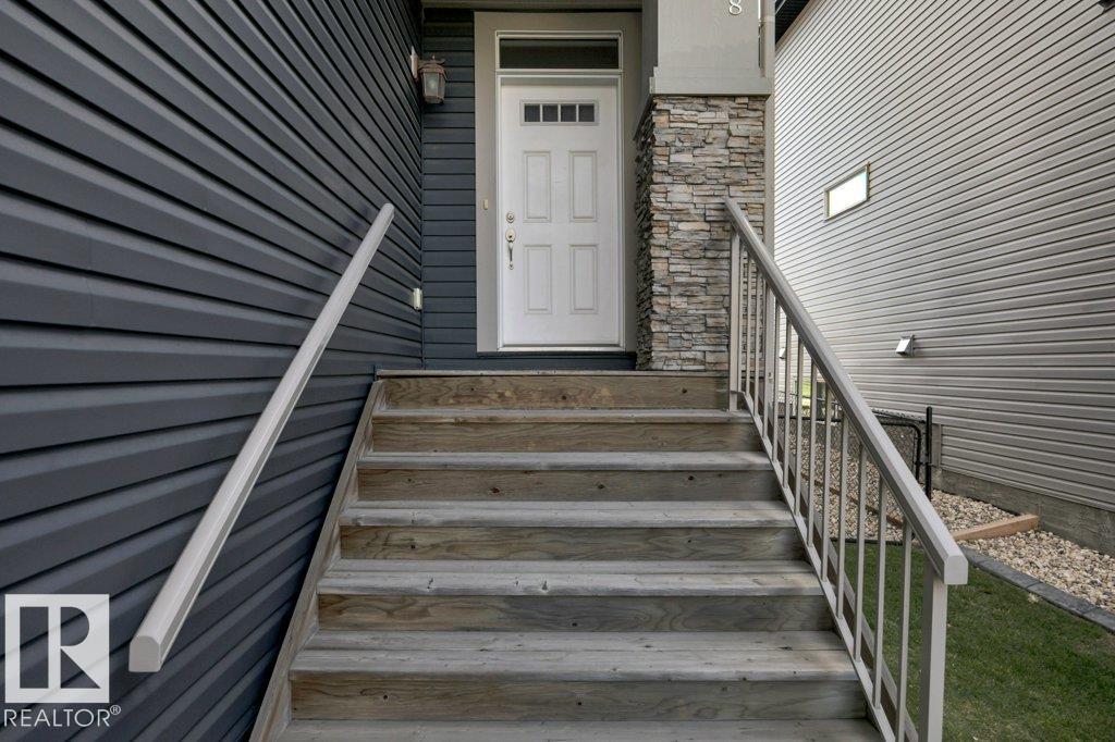 Photo 4 at 198 Meadowview Drive, Meadowview Park, Leduc