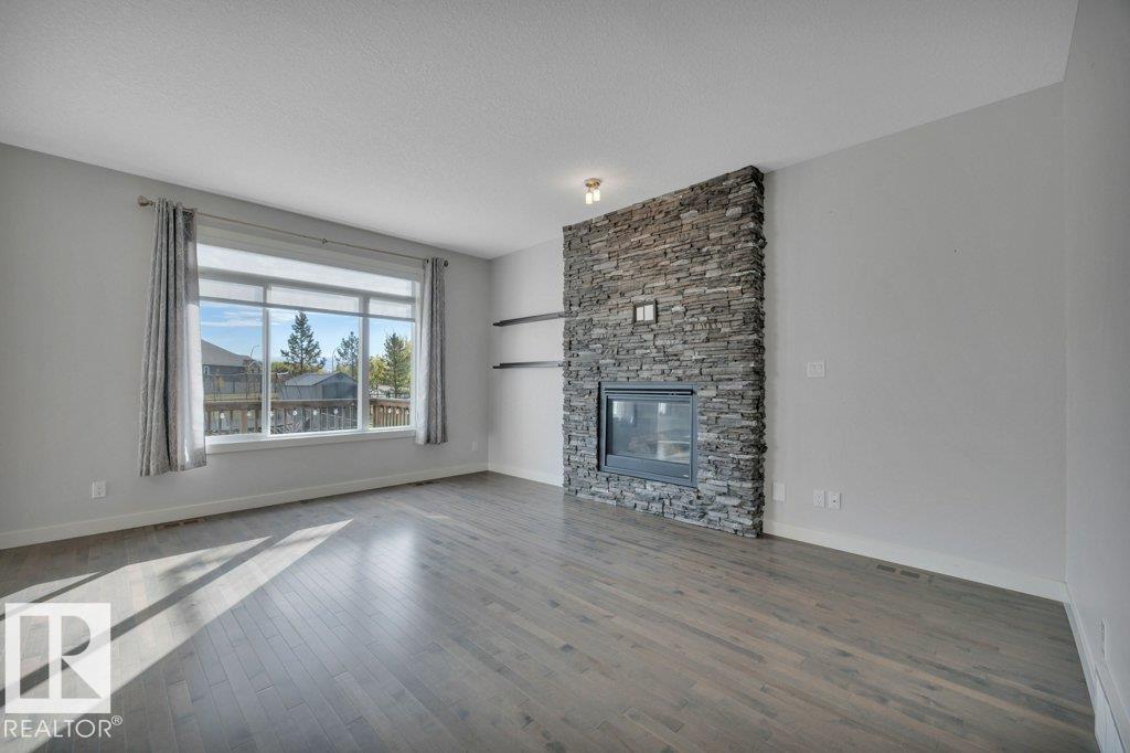 Photo 7 at 198 Meadowview Drive, Meadowview Park, Leduc