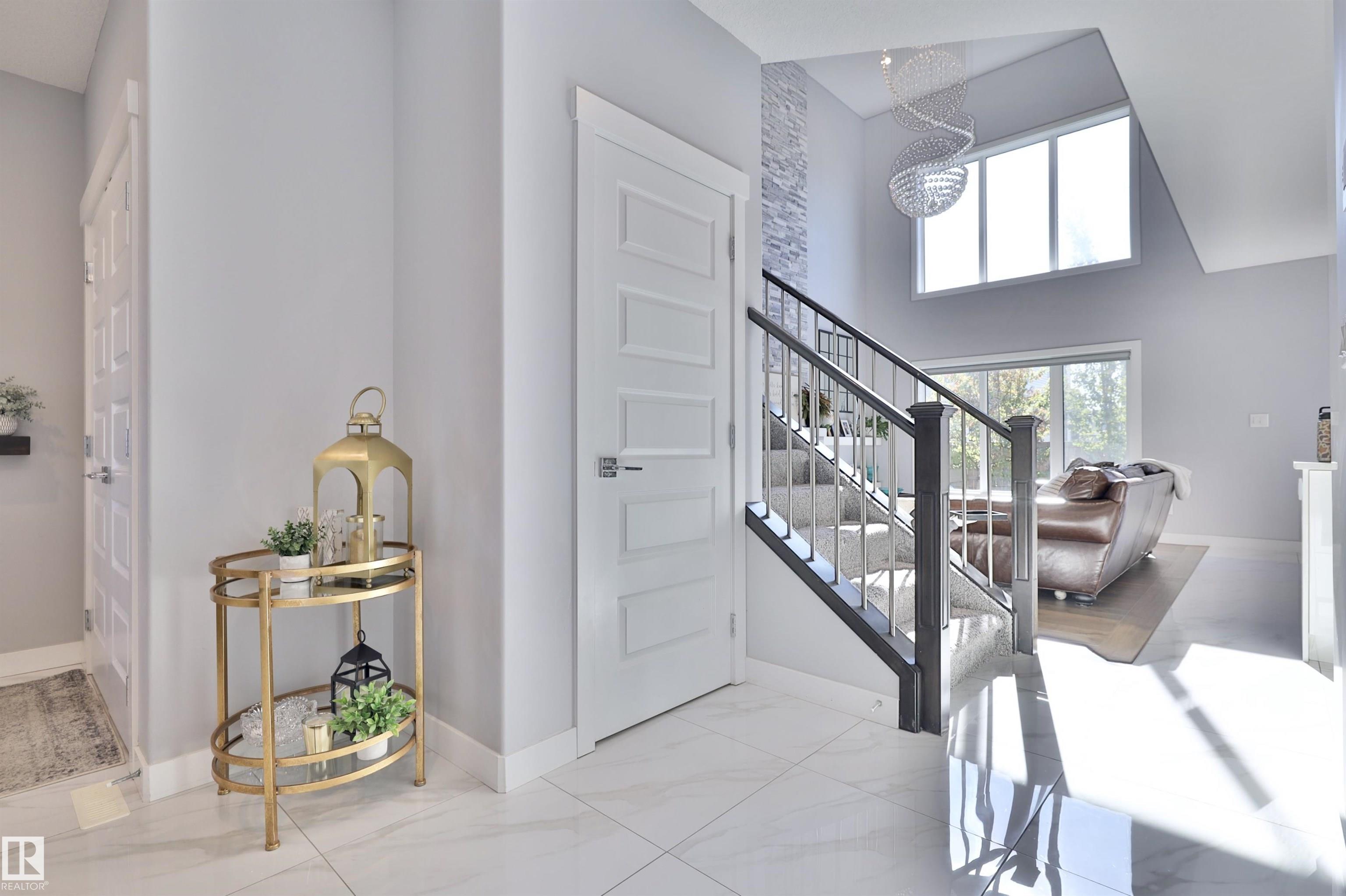 Photo 4 at 3713 46 Avenue, Forest Heights, Beaumont