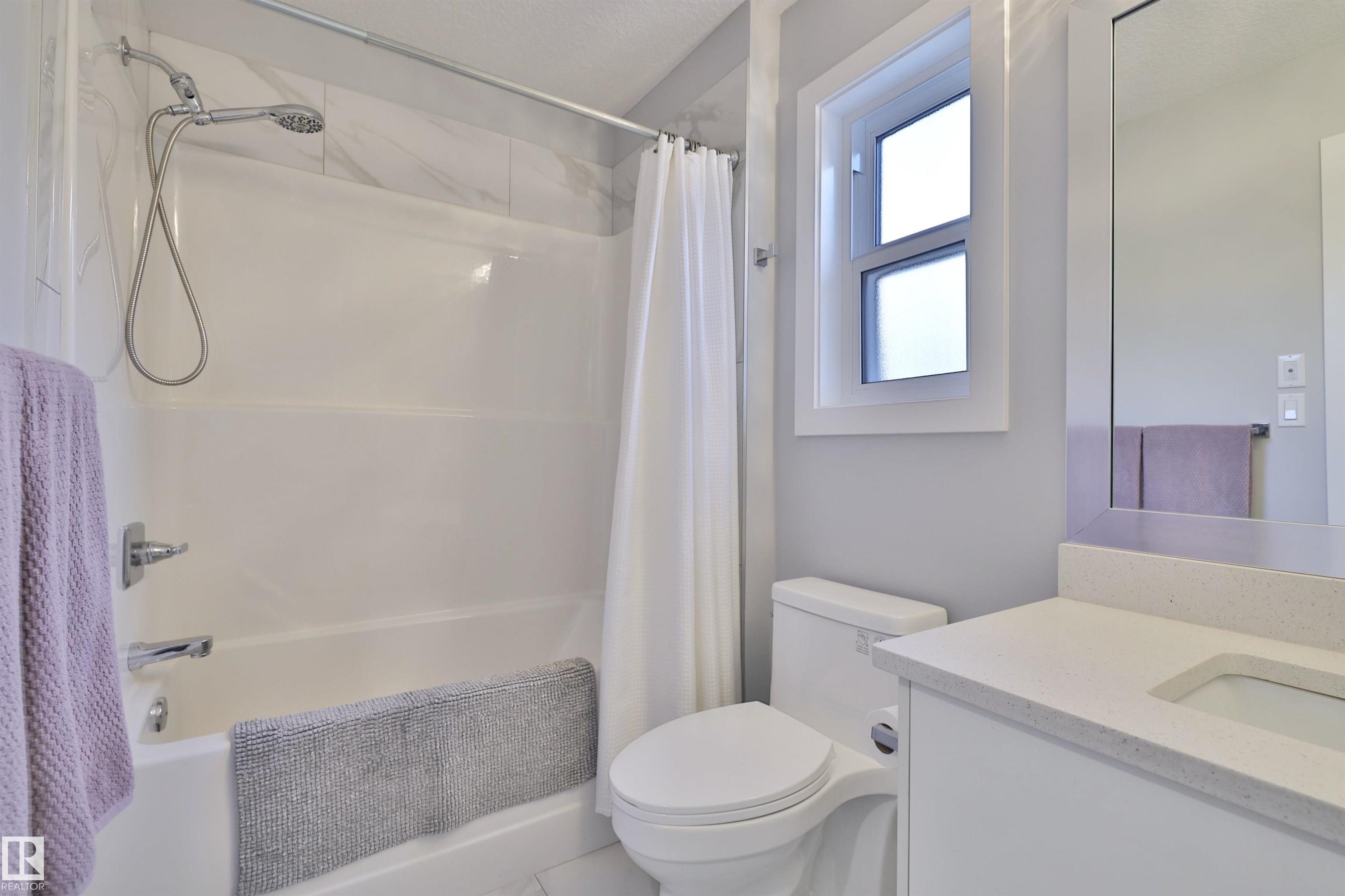 Photo 39 at 3713 46 Avenue, Forest Heights, Beaumont