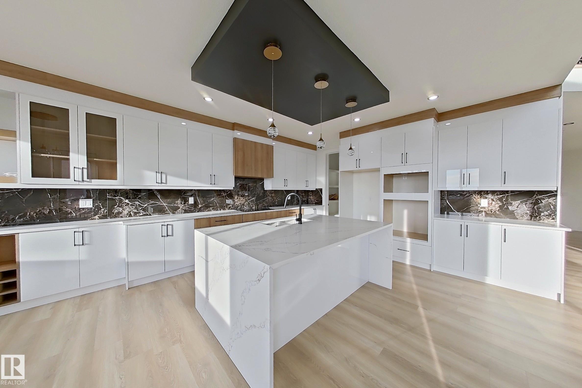 Photo 11 at 144 Edgewater Cir, Southfork, Leduc