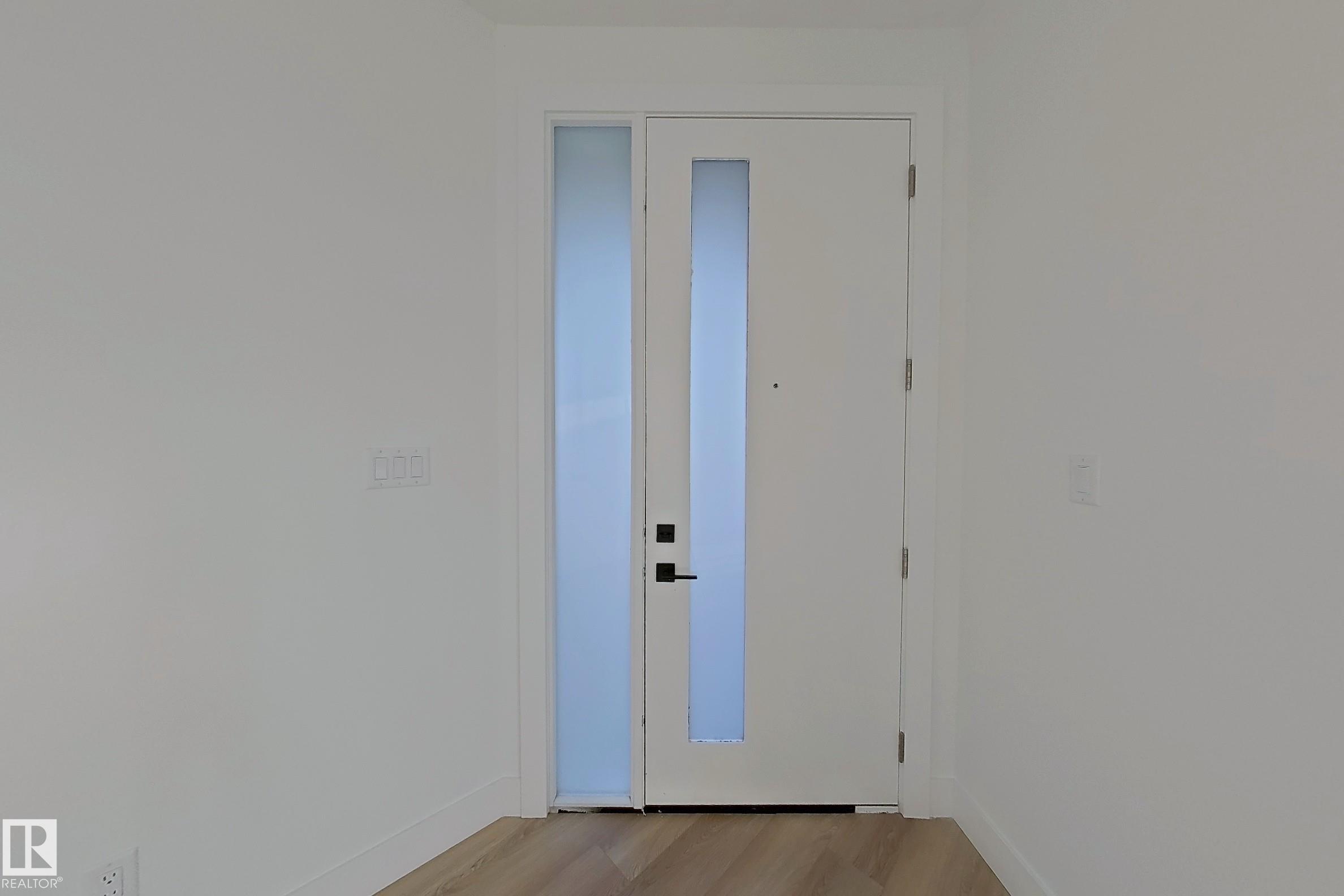 Photo 4 at 144 Edgewater Cir, Southfork, Leduc