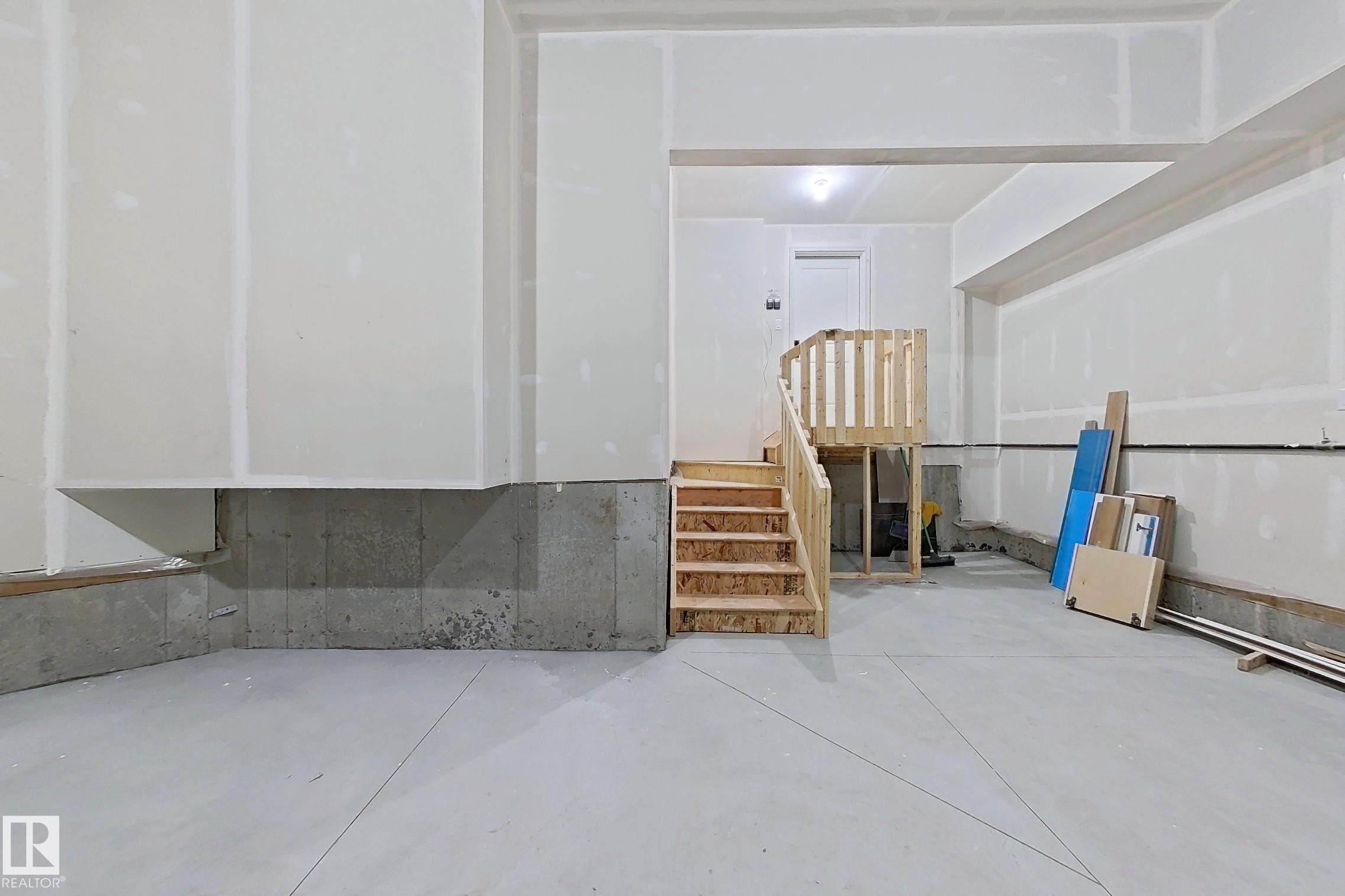 Photo 41 at 144 Edgewater Cir, Southfork, Leduc