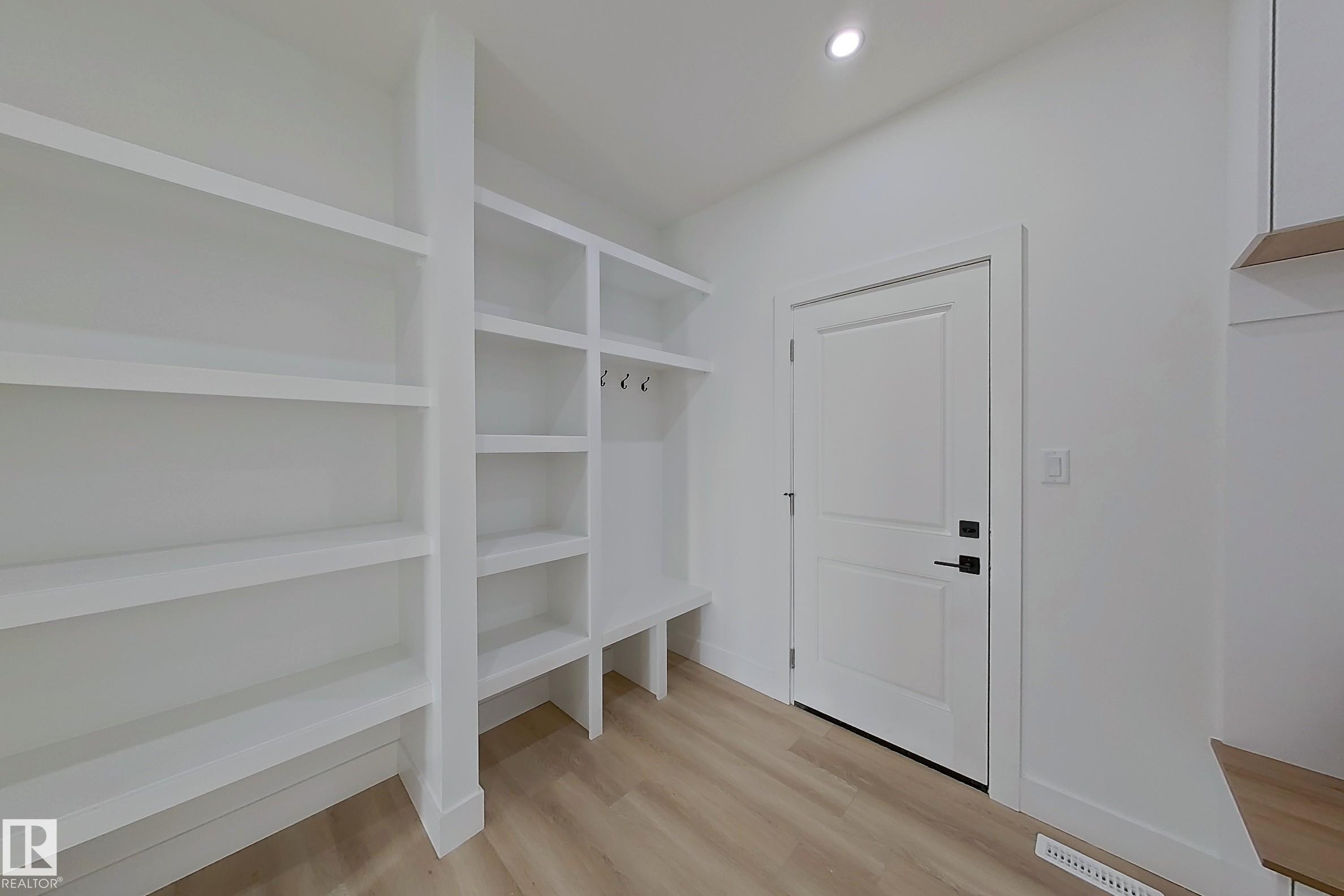 Photo 43 at 144 Edgewater Cir, Southfork, Leduc