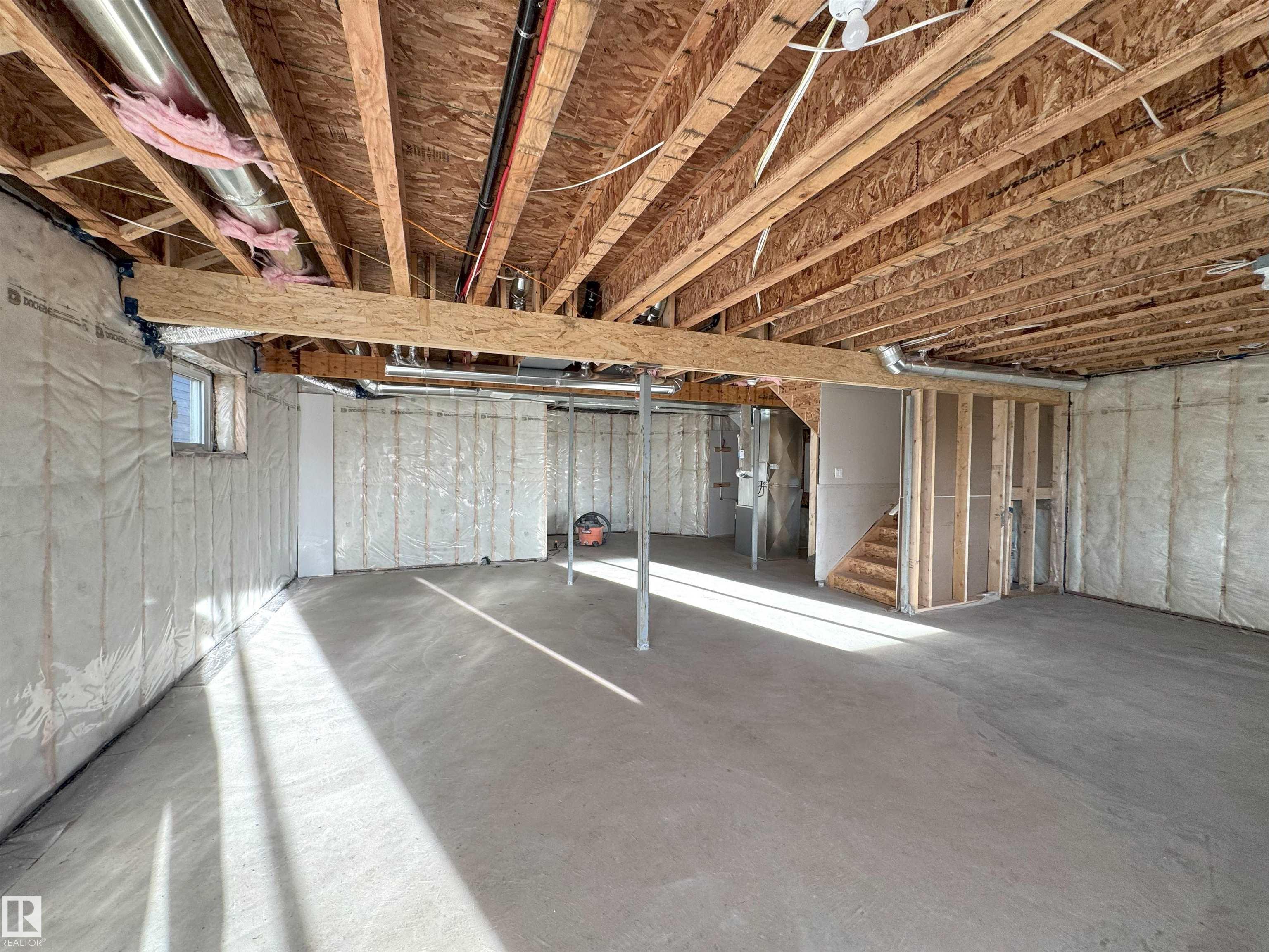 Photo 47 at 144 Edgewater Cir, Southfork, Leduc