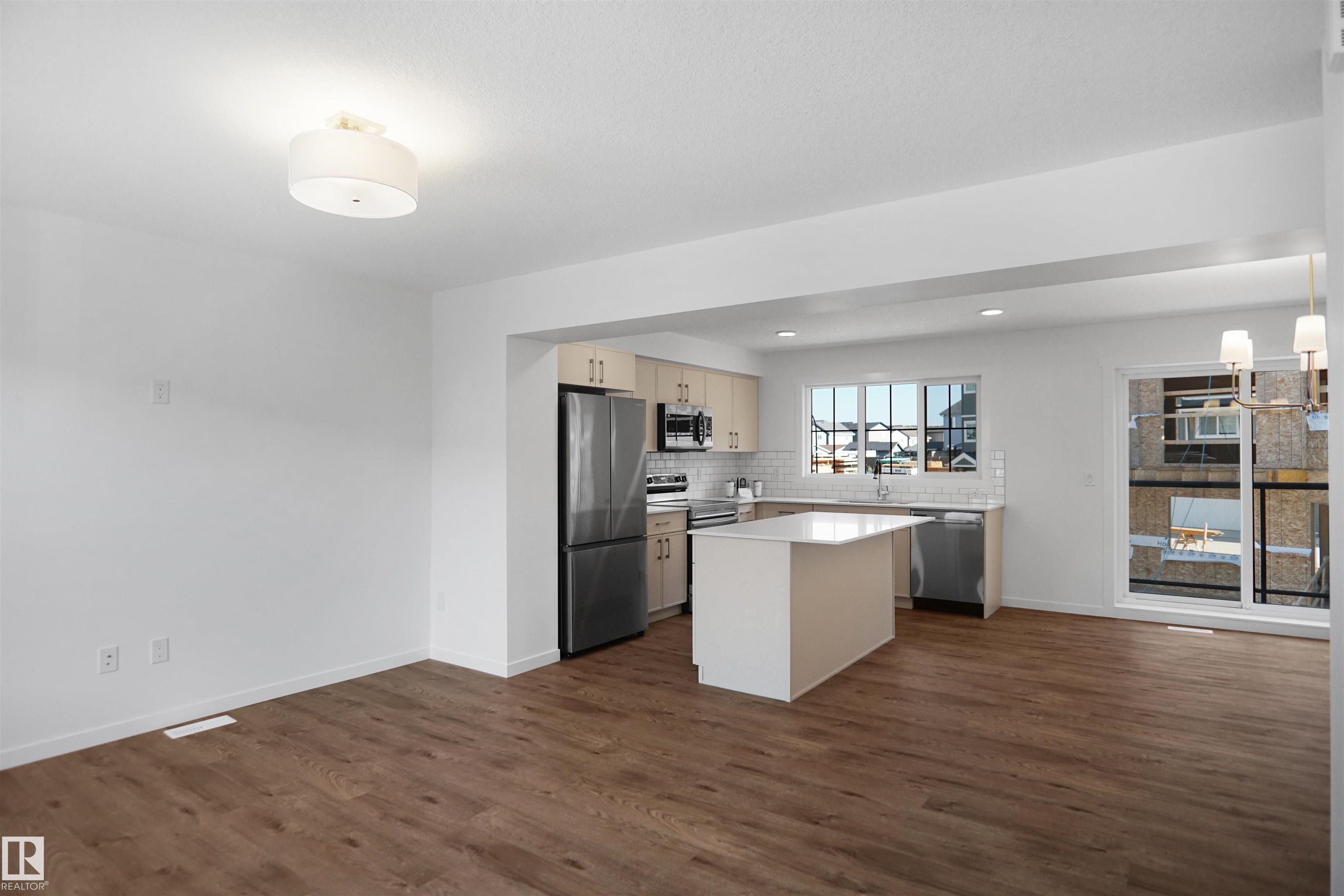Photo 5 at 59 - 525 Secord Boulevard NW, Secord, Edmonton