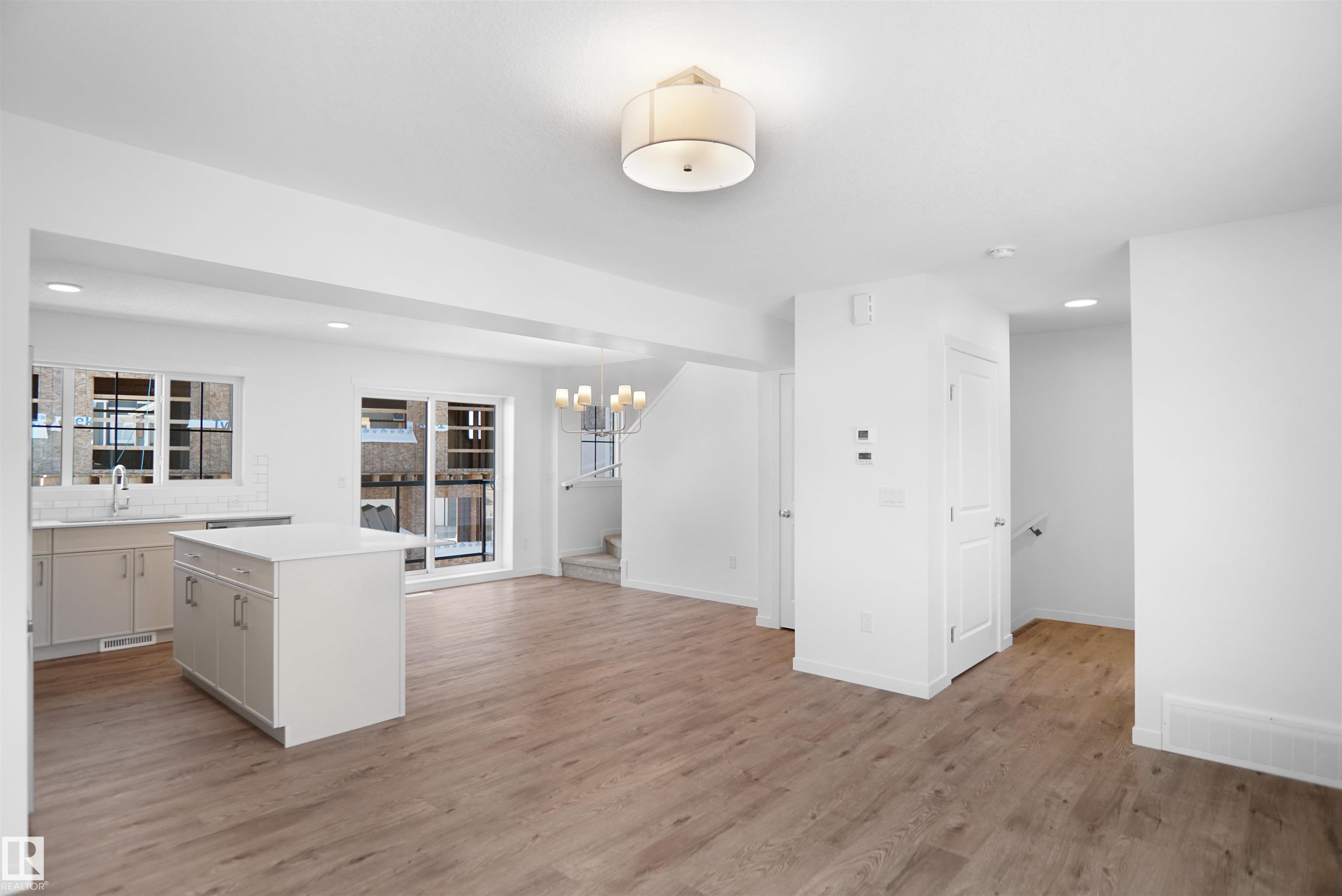 Photo 6 at 59 - 525 Secord Boulevard NW, Secord, Edmonton