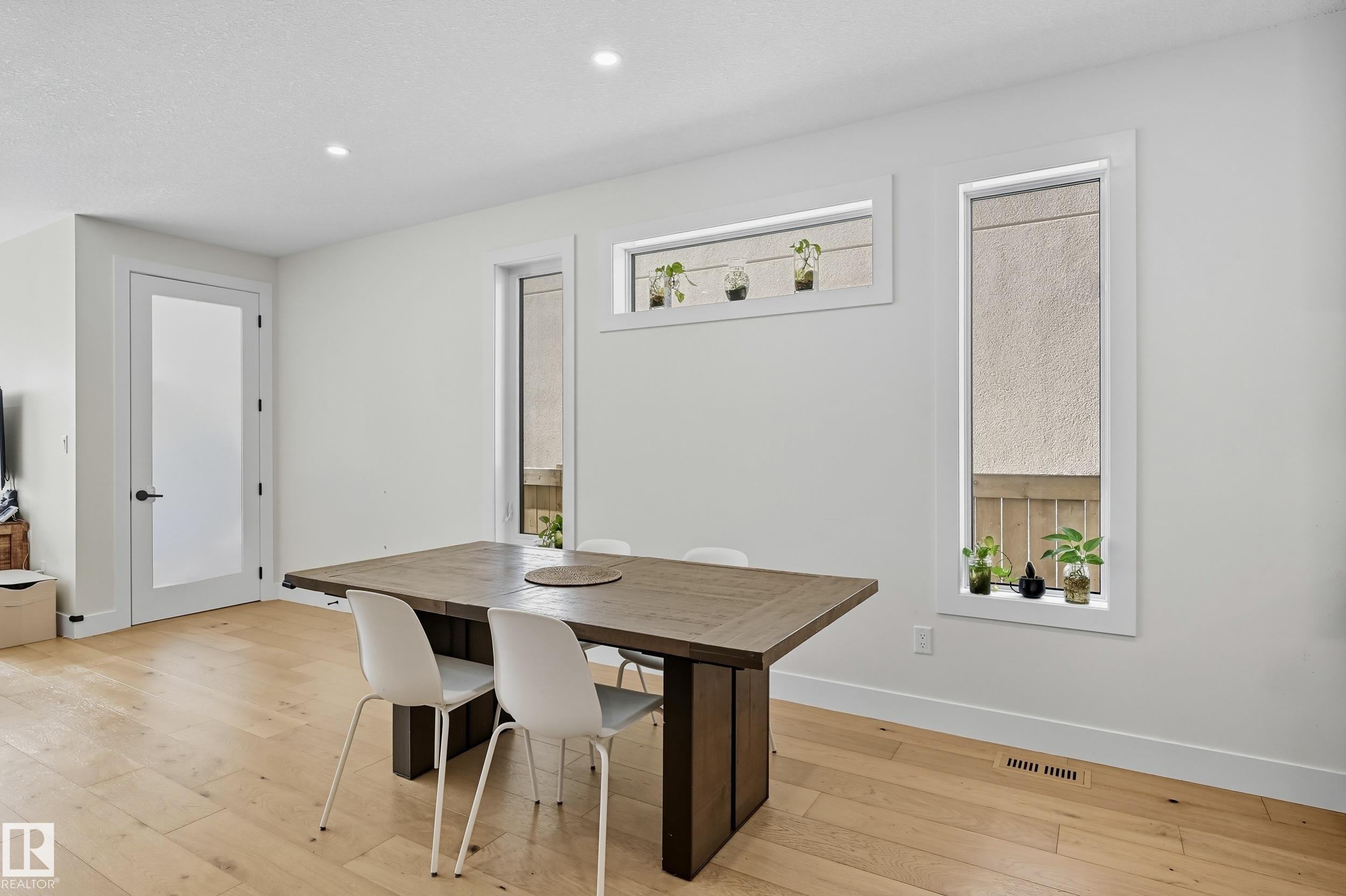 Photo 13 at 8806 85 Avenue NW, Bonnie Doon, Edmonton