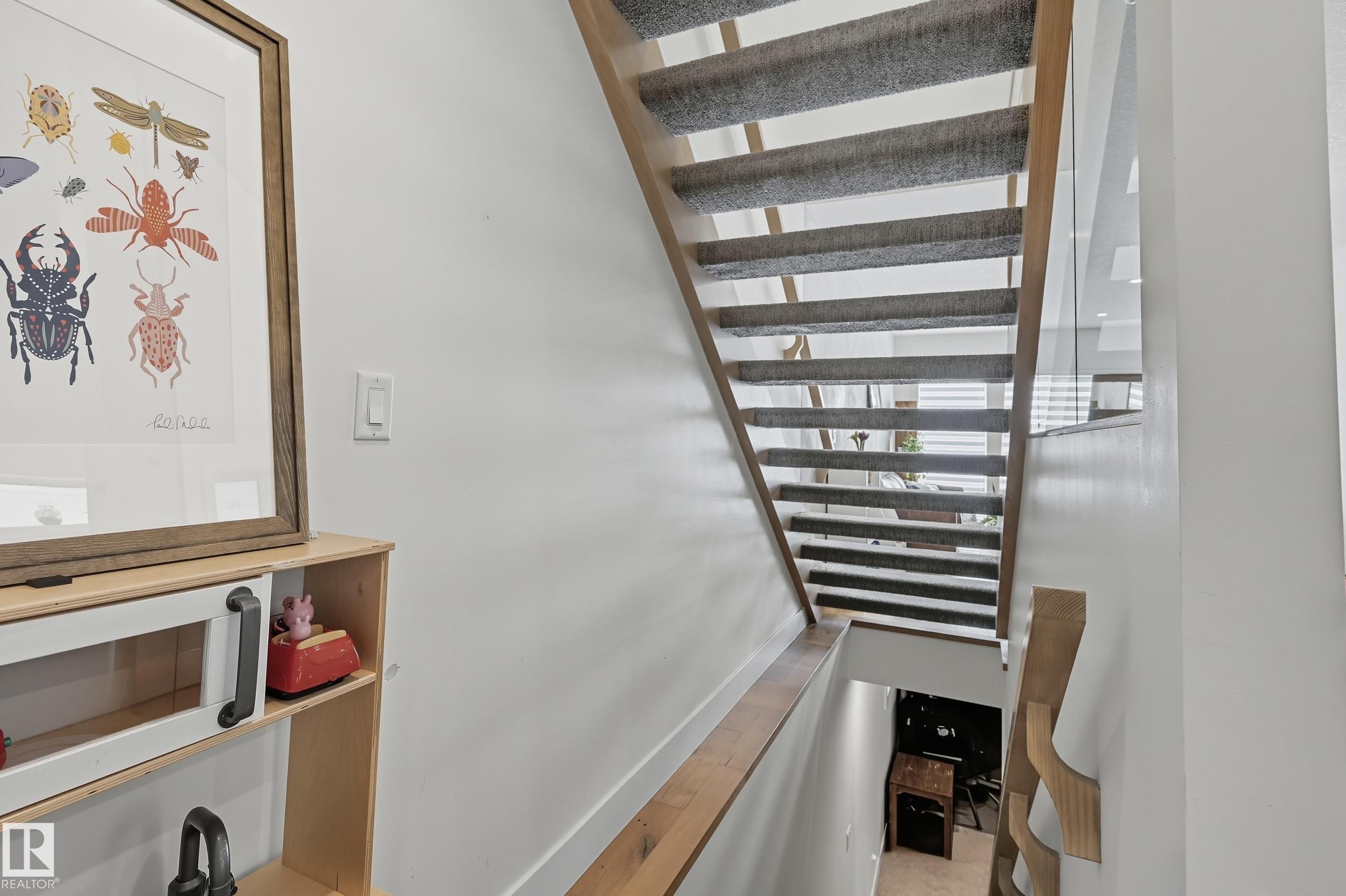 Photo 37 at 8806 85 Avenue NW, Bonnie Doon, Edmonton