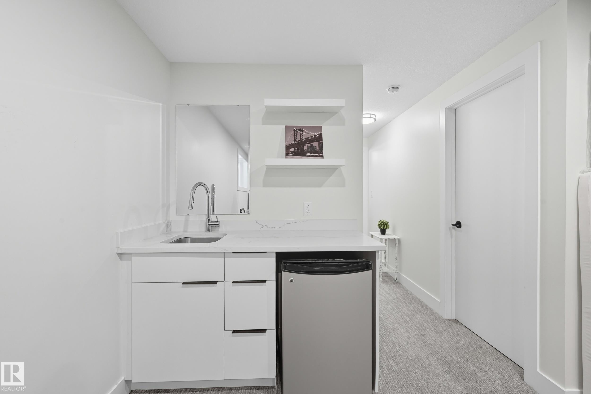 Photo 41 at 8806 85 Avenue NW, Bonnie Doon, Edmonton