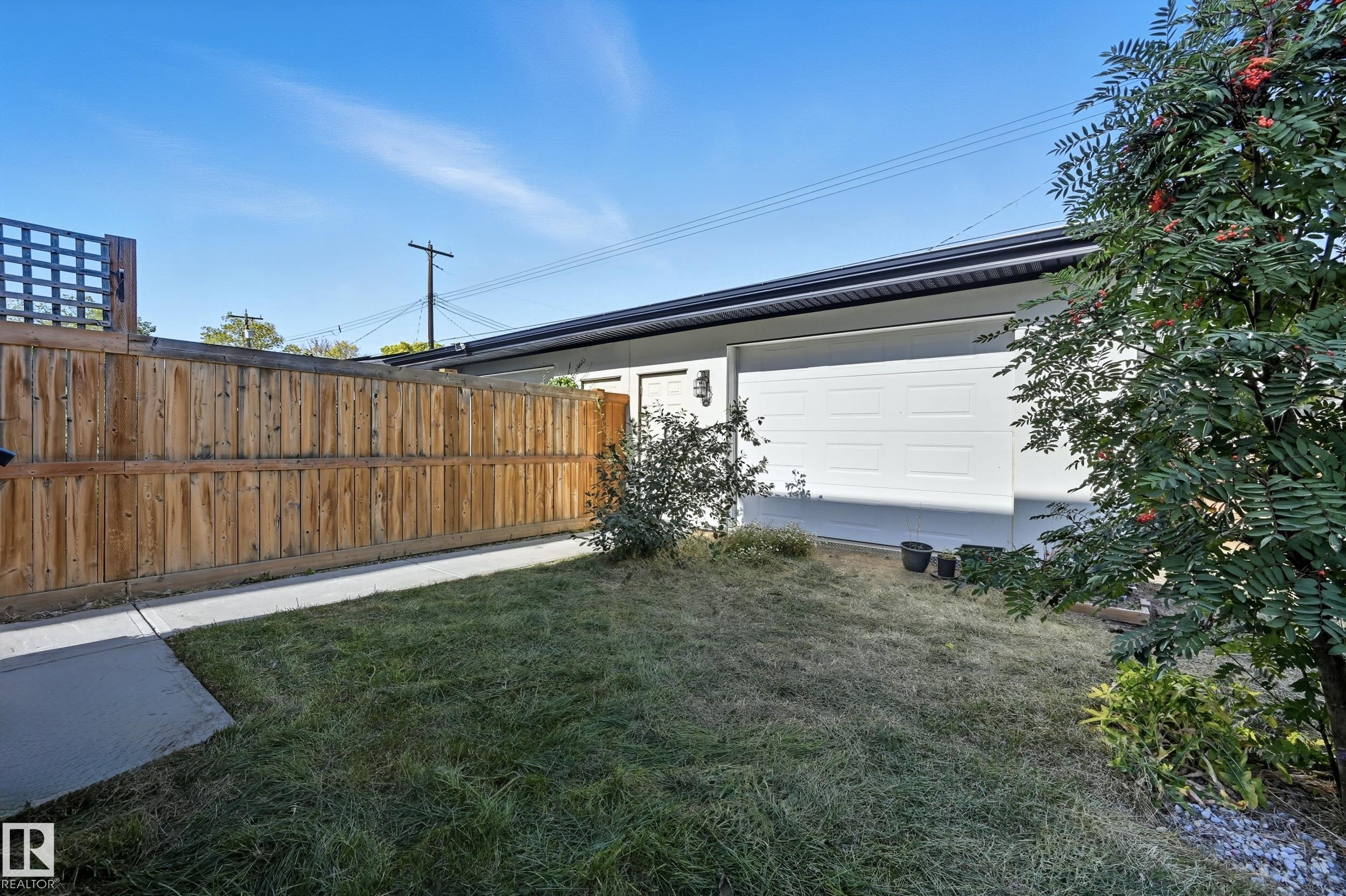 Photo 47 at 8806 85 Avenue NW, Bonnie Doon, Edmonton