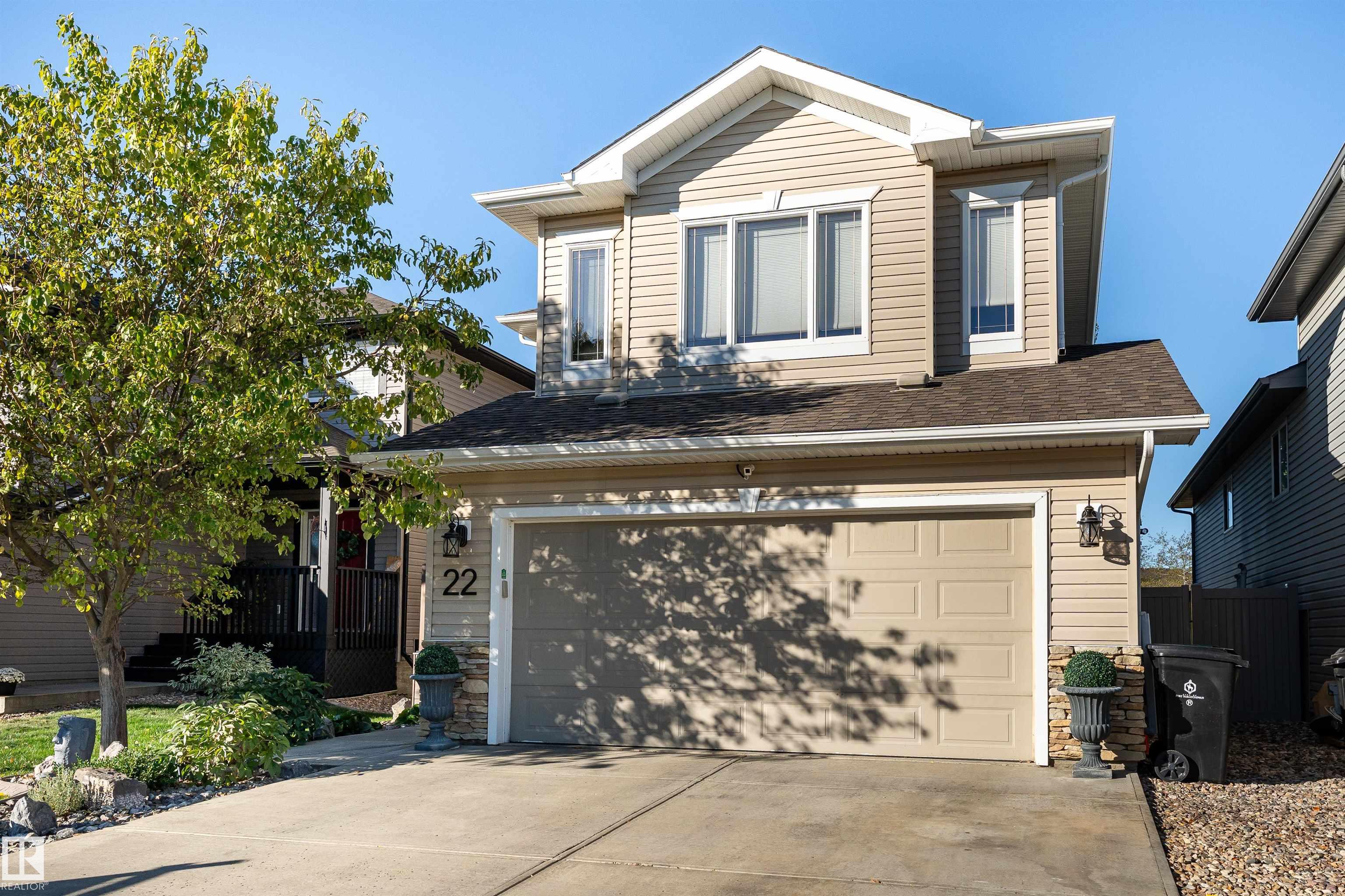 Photo 3 at 22 Westbrook Wynd, Westpark, Fort Saskatchewan