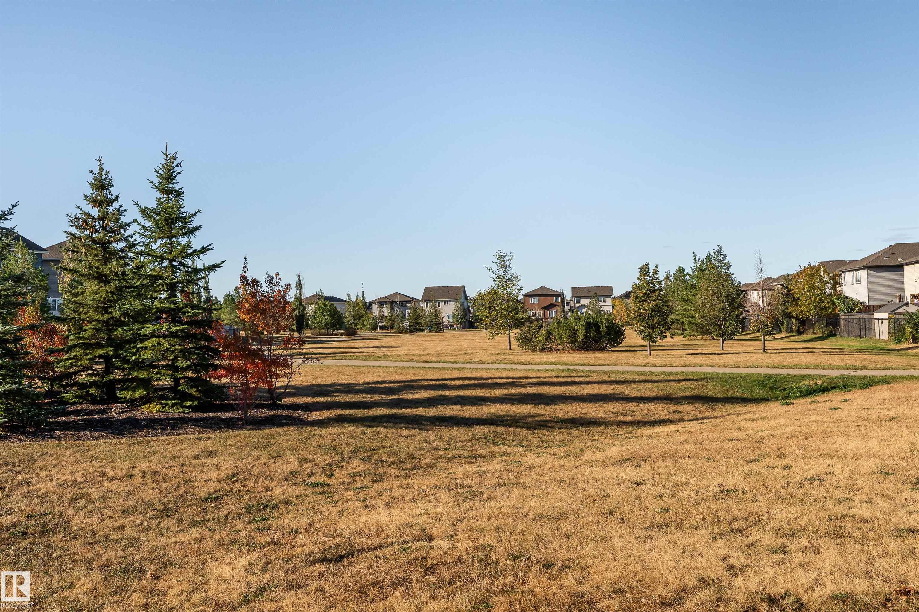 Photo 8 at 22 Westbrook Wynd, Westpark, Fort Saskatchewan