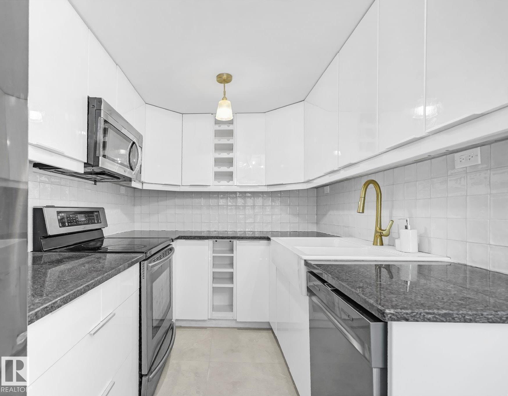 Photo 13 at 3867 85 Street NW, Richfield, Edmonton