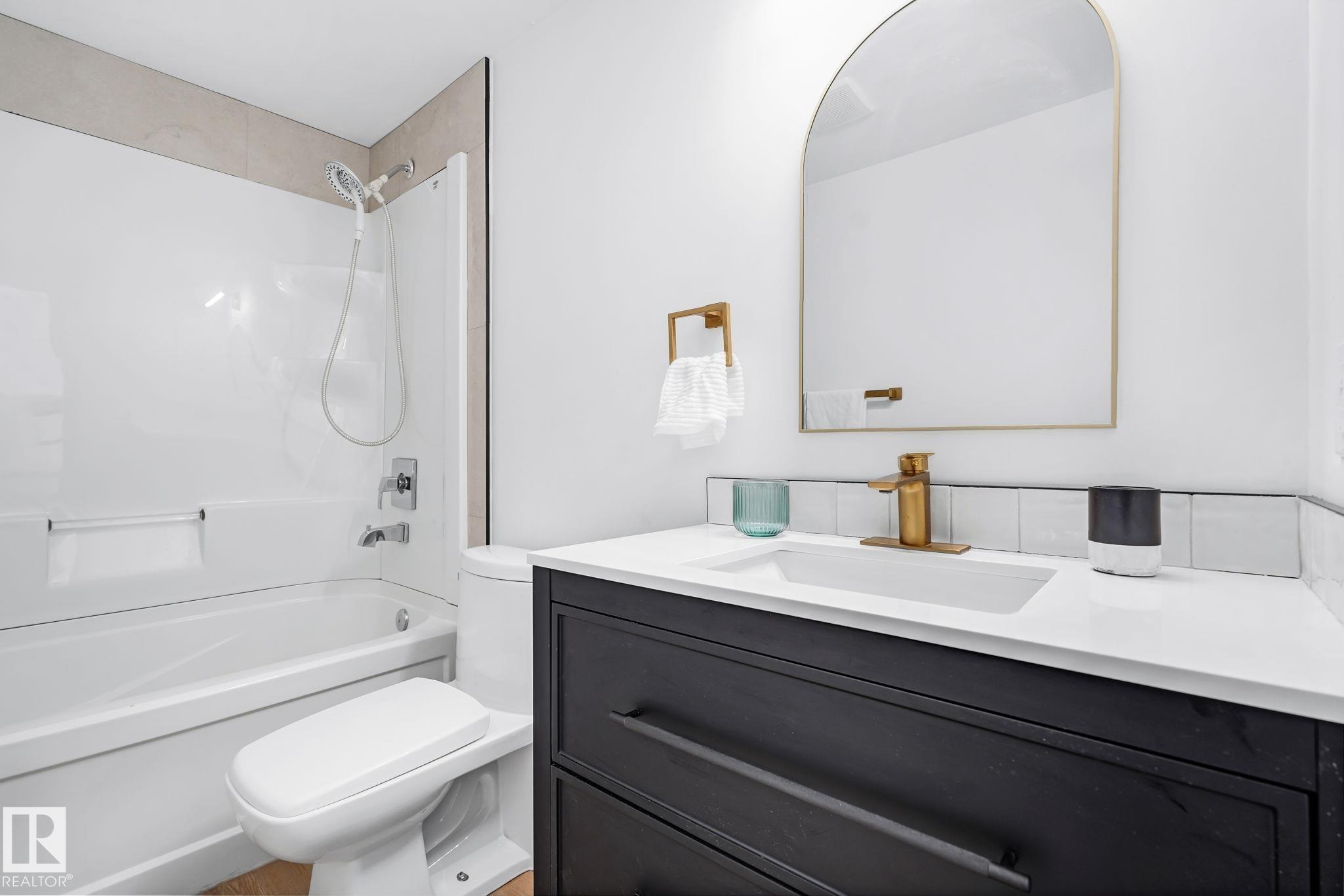 Photo 31 at 3867 85 Street NW, Richfield, Edmonton