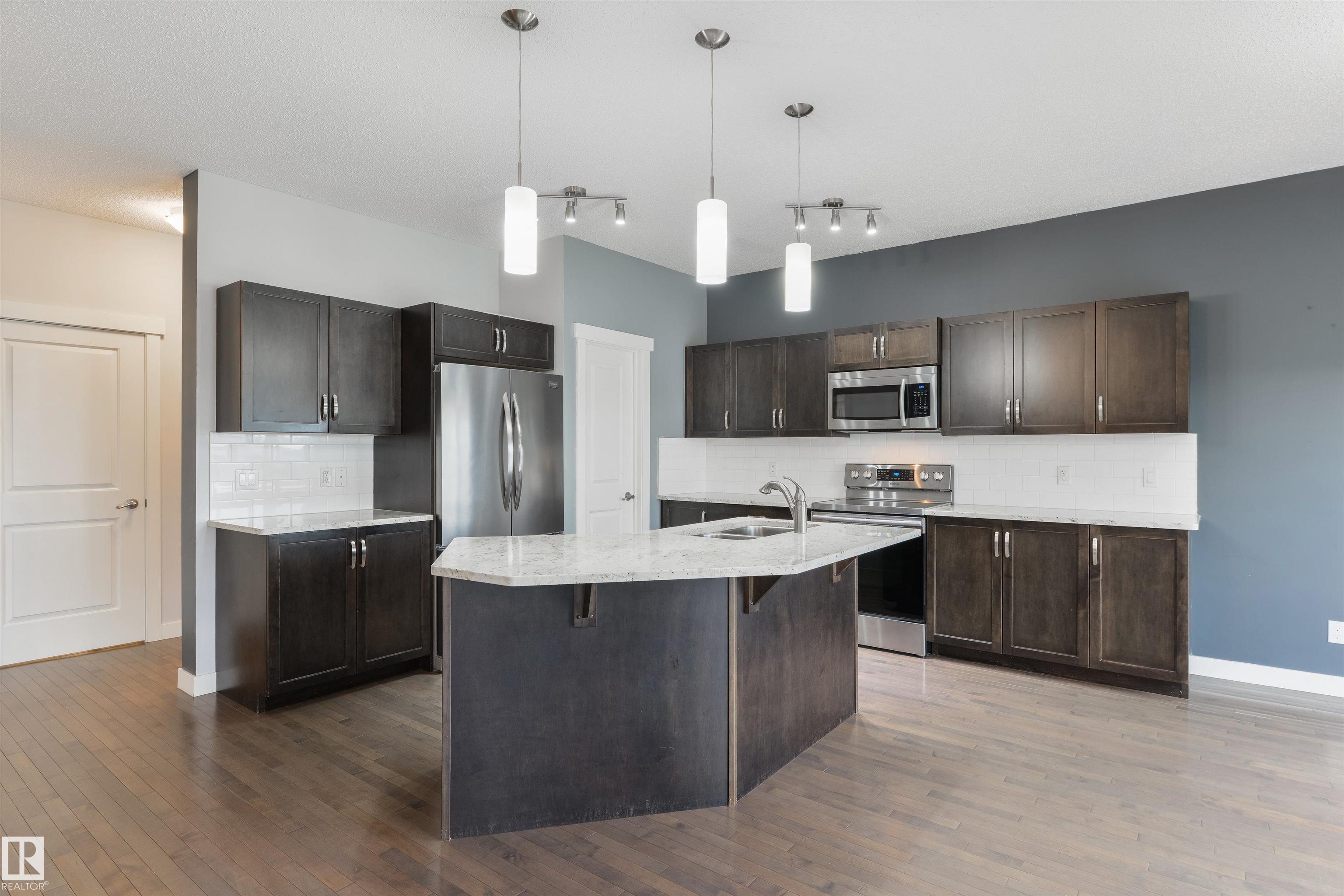 Photo 11 at 63 Dalquist Bay, Tribute, Leduc
